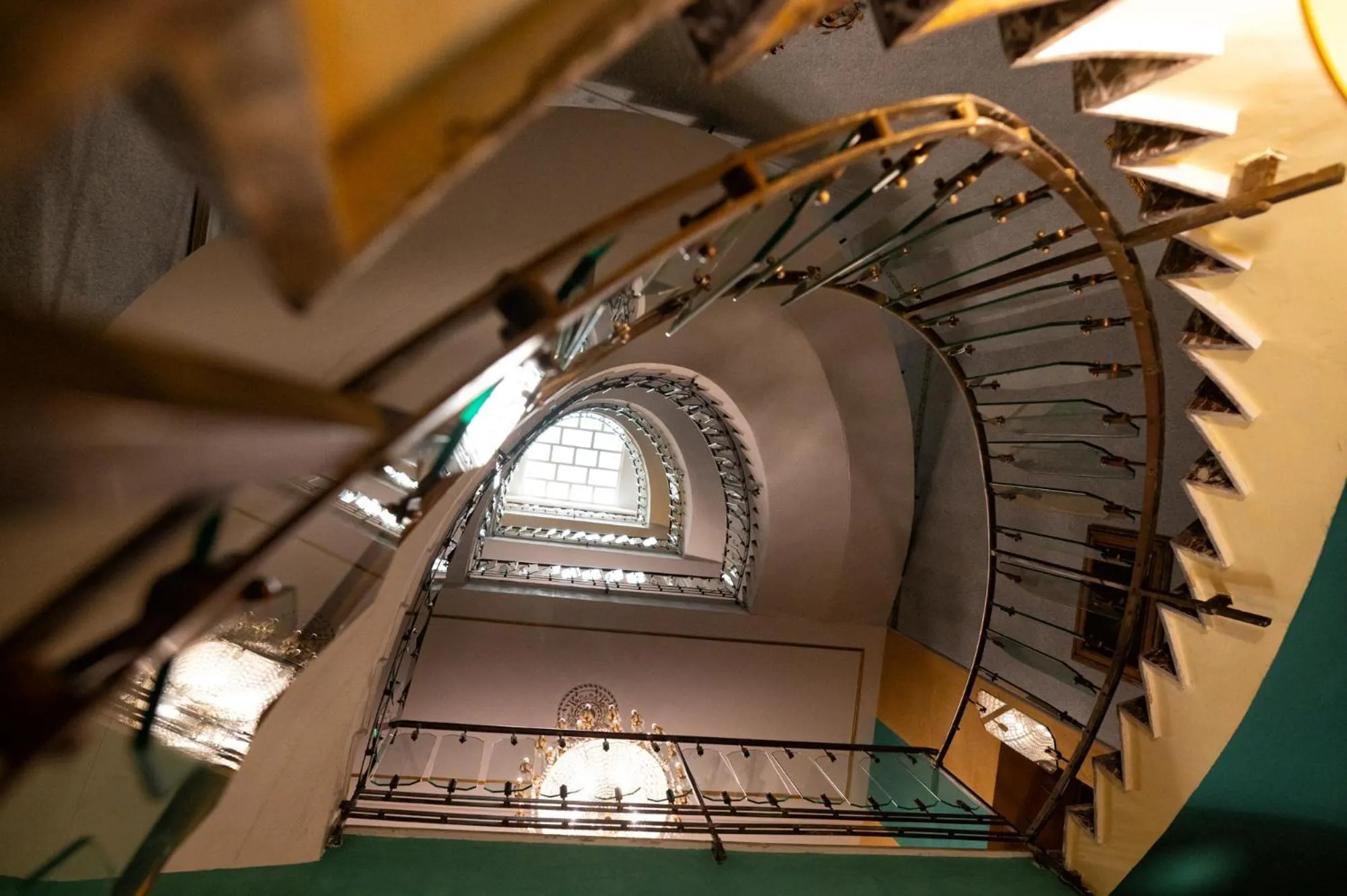 Text overlay in Taormina Park Hotel