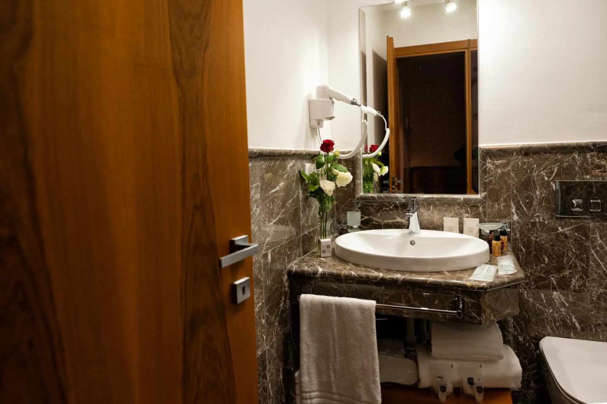Bathroom in Taormina Park Hotel