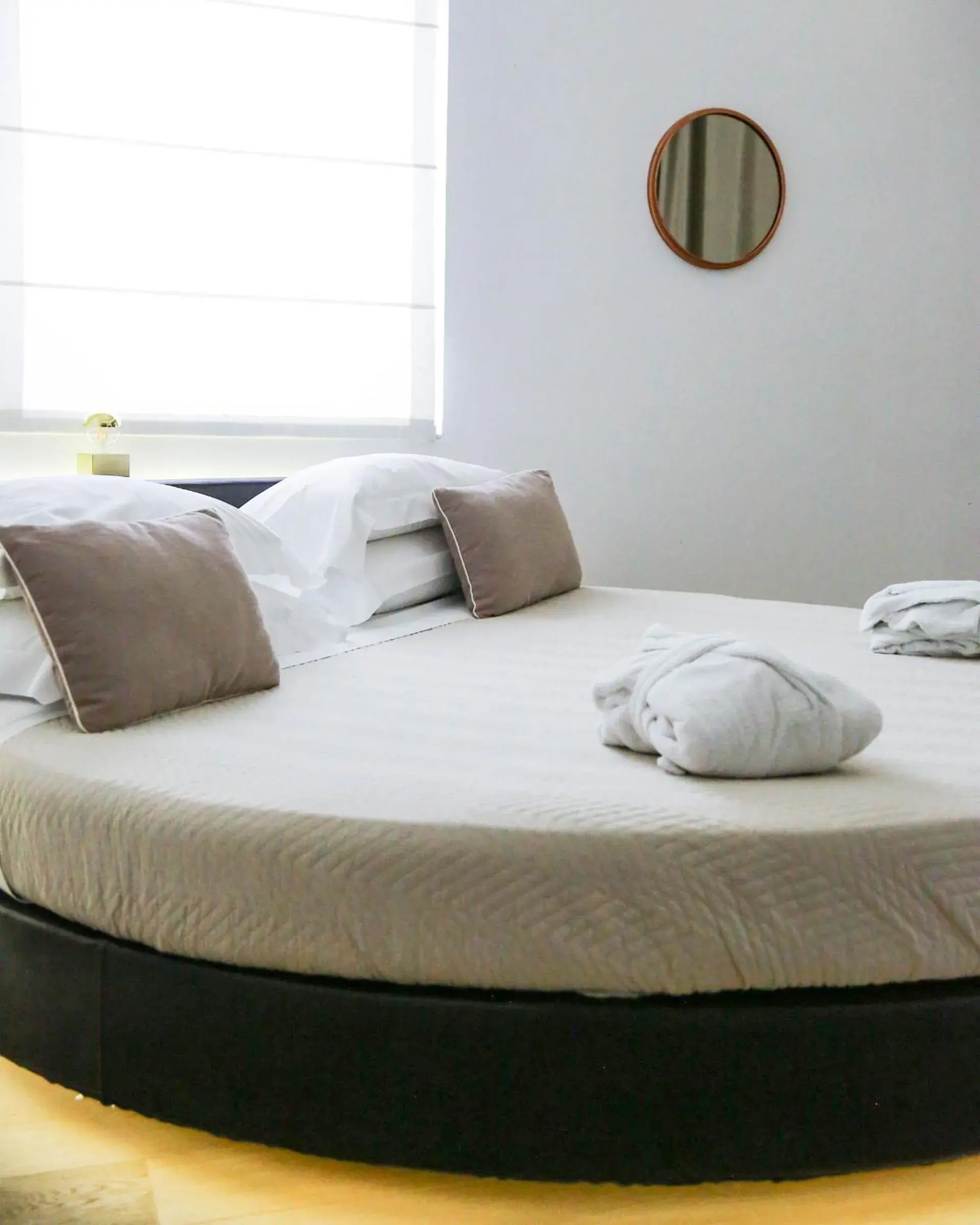 Suite with Hot Tub in Hotel Polo Suite with Hot Tub in Hotel Polo