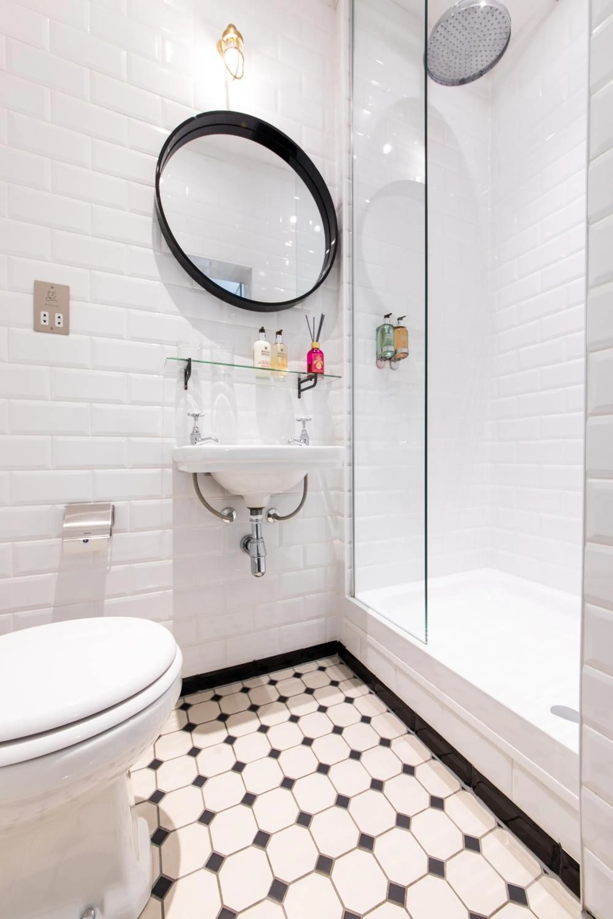 Bathroom in Linton Collection - 28 North Bridge