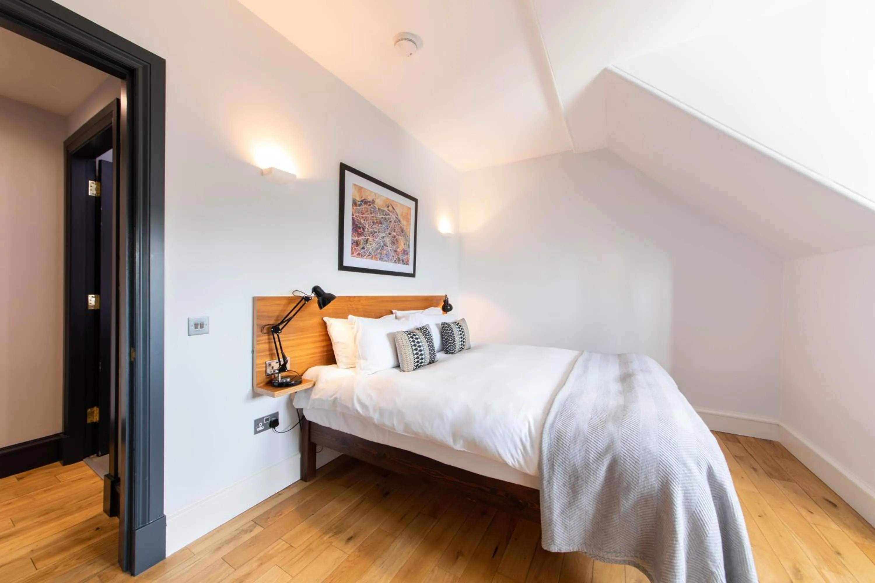 Bed in Linton Collection - 28 North Bridge