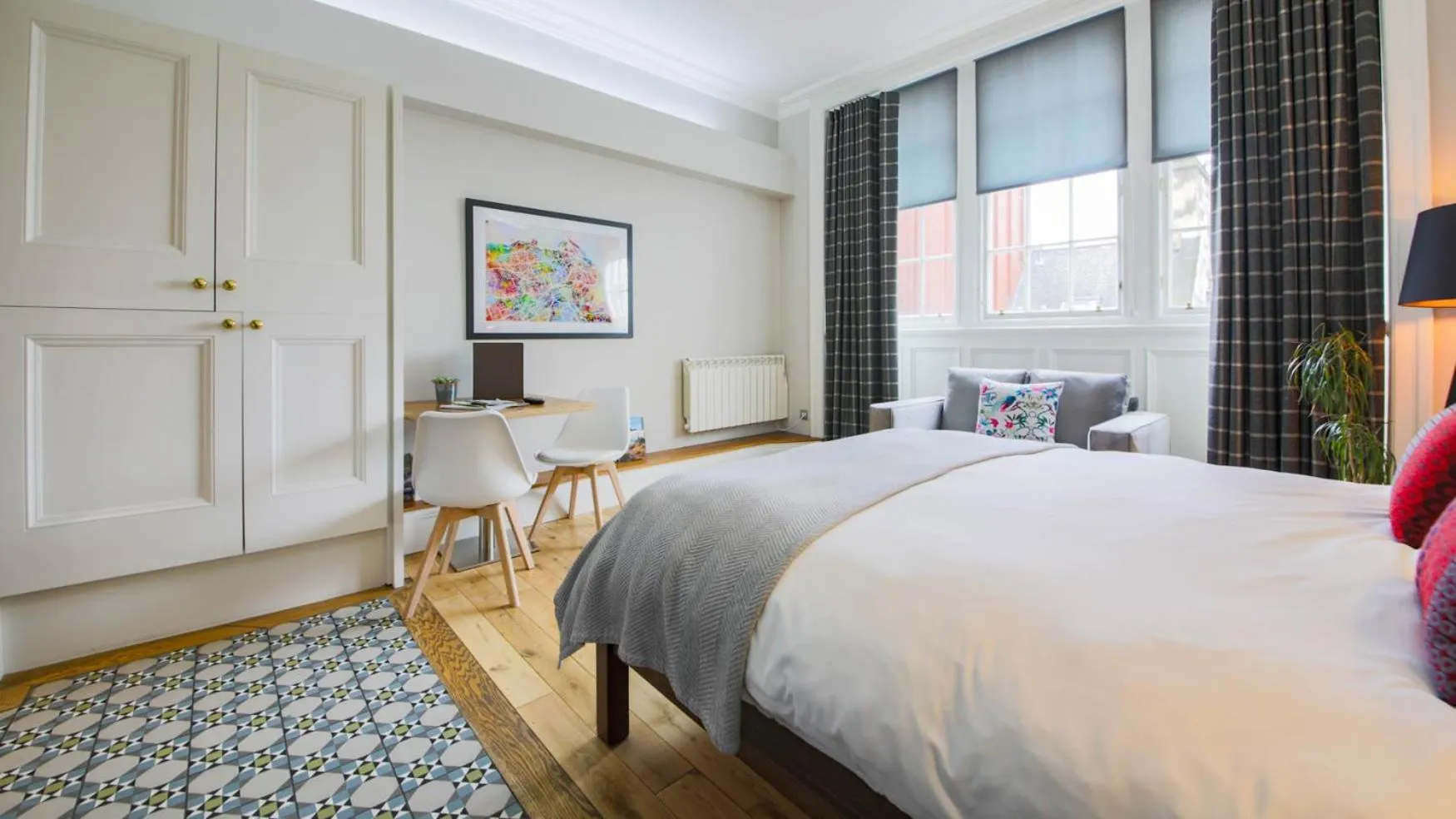 Living room, Bed in Linton Collection - 28 North Bridge