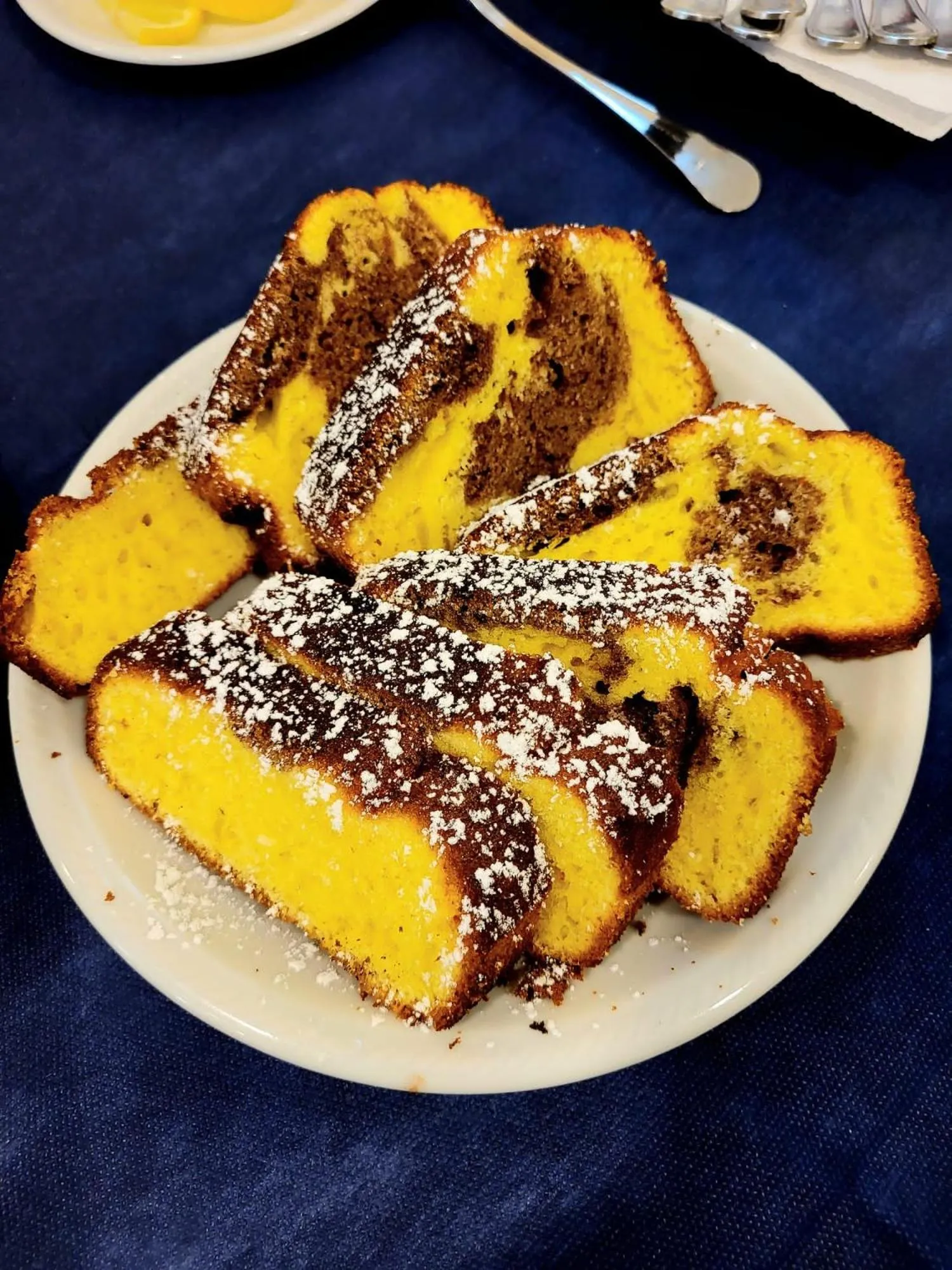 Breakfast in Hotel Savana