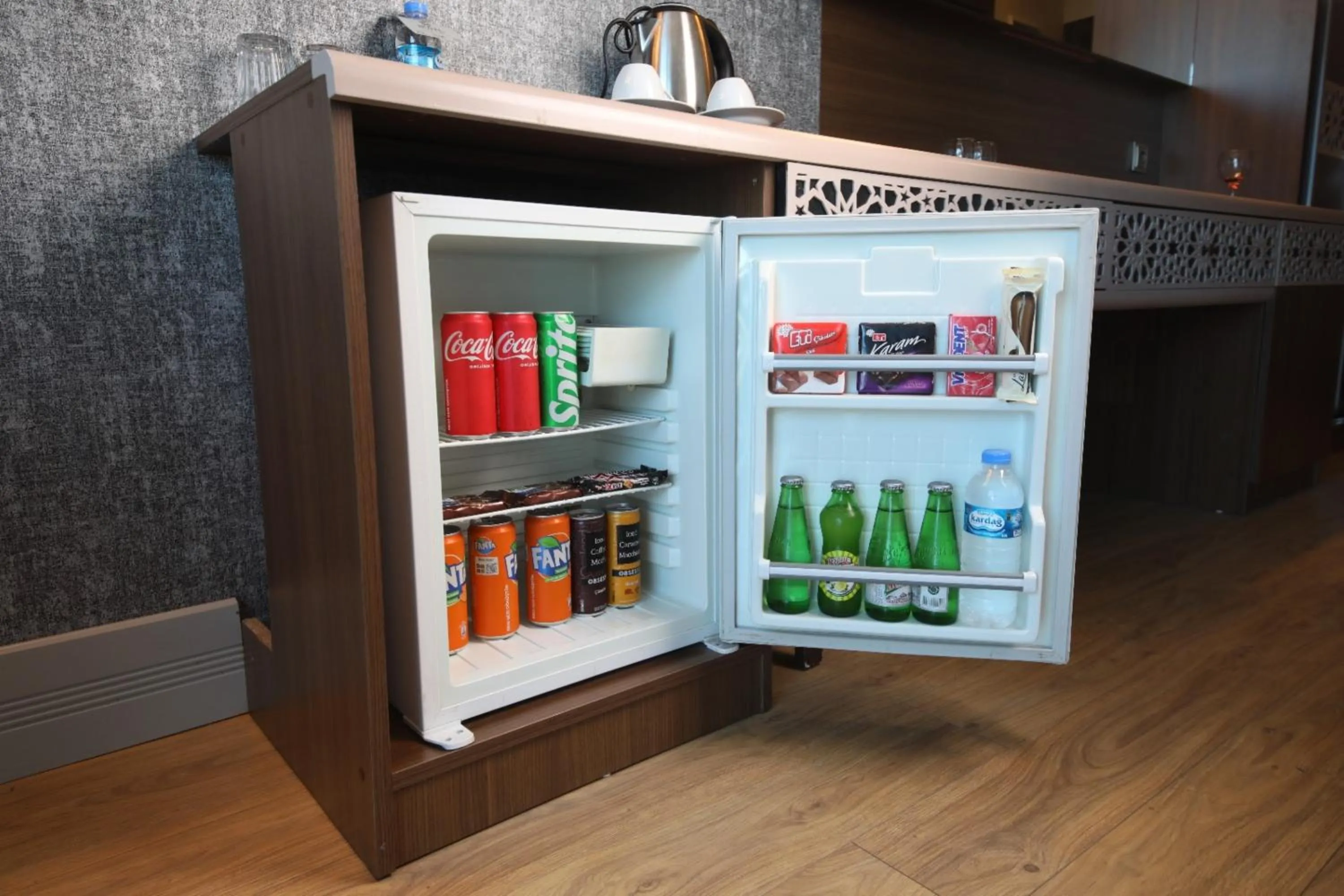 minibar in BM HOTEL City