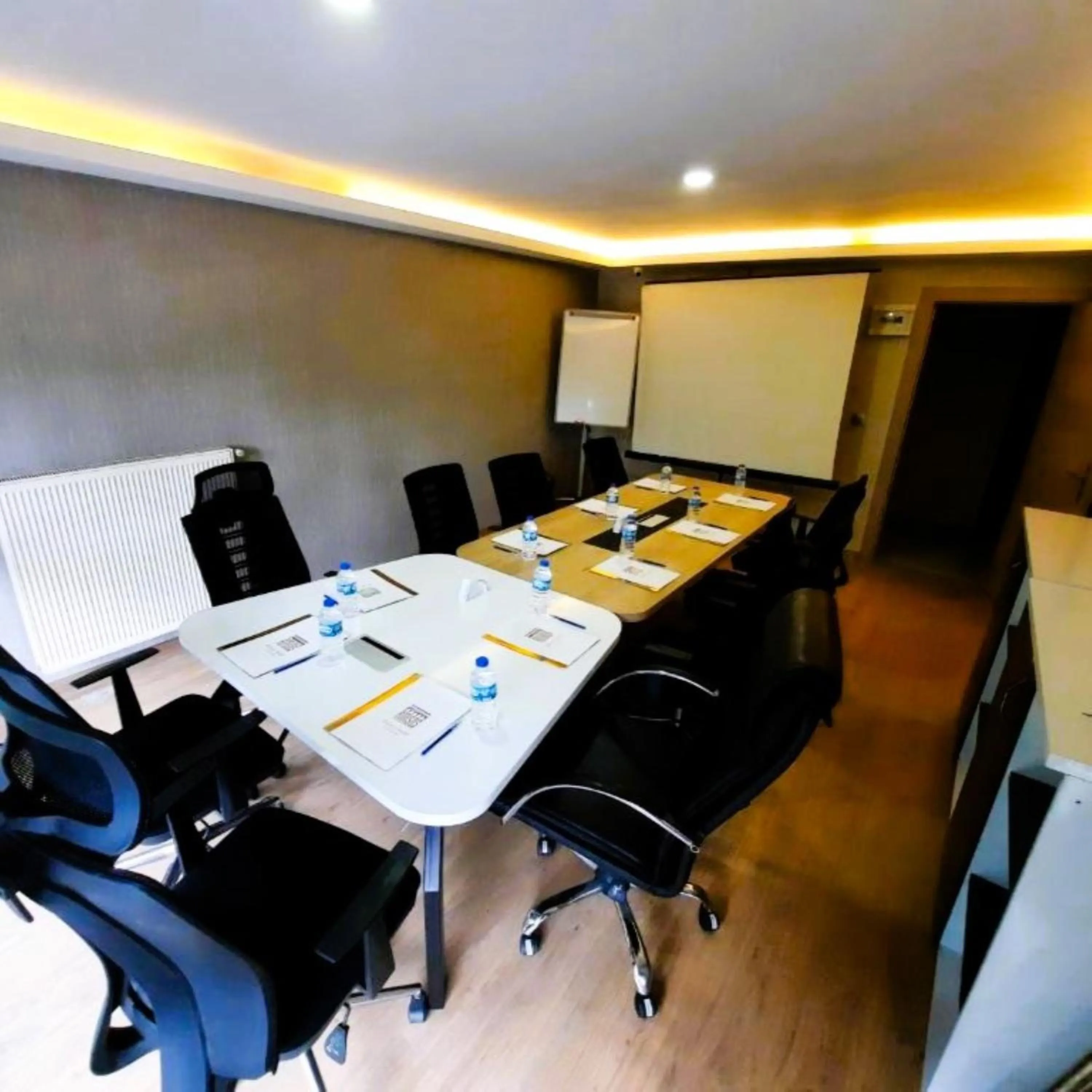 Meeting/conference room in BM HOTEL City