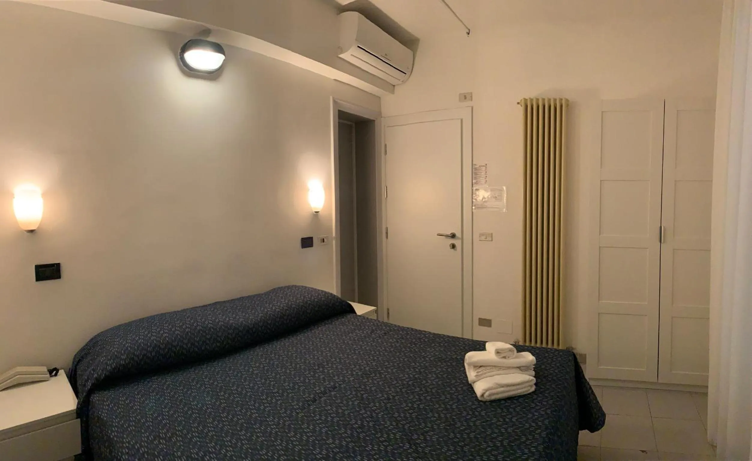 Bed in Hotel Marylise