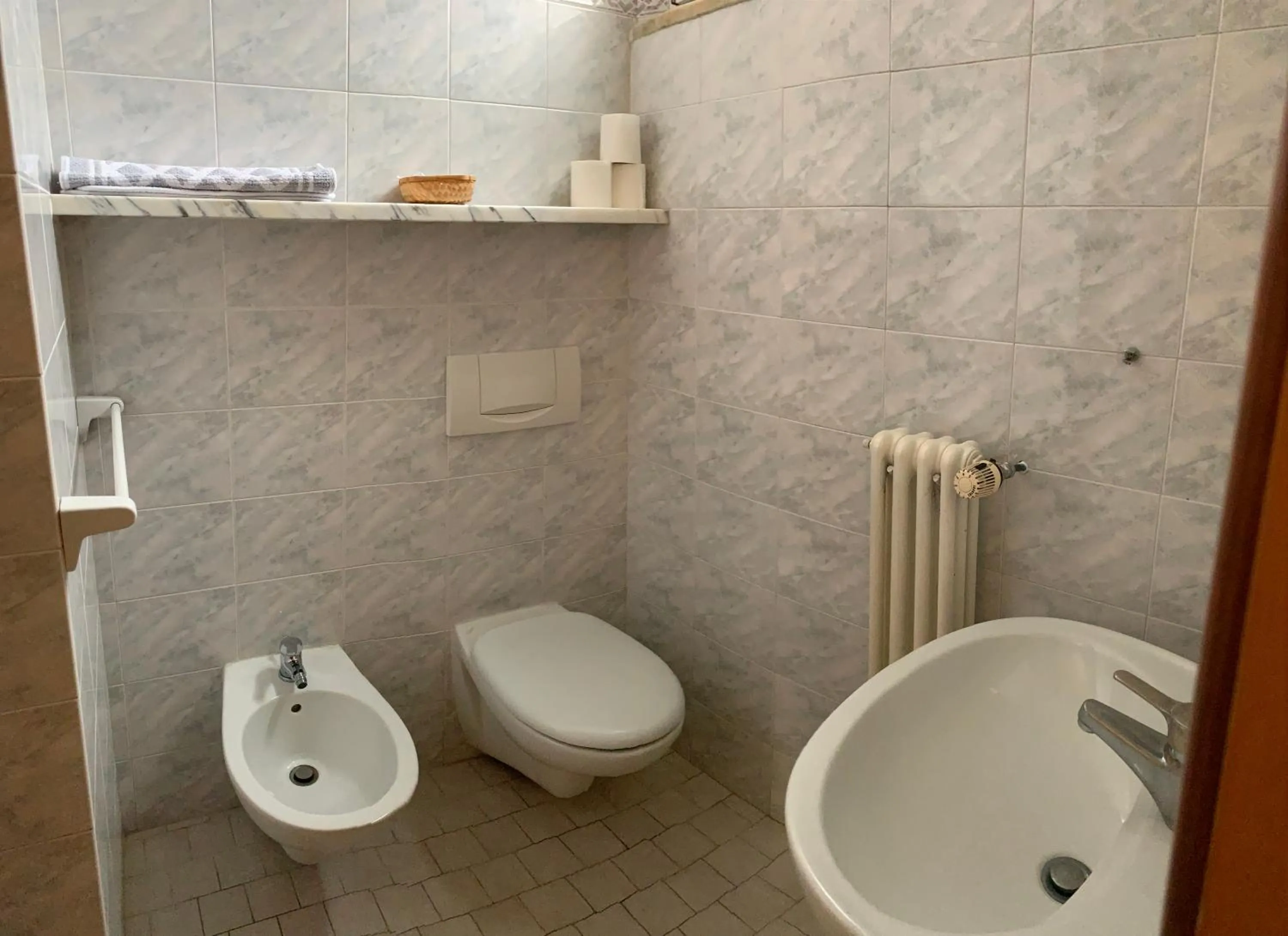 Bathroom in Hotel Marylise