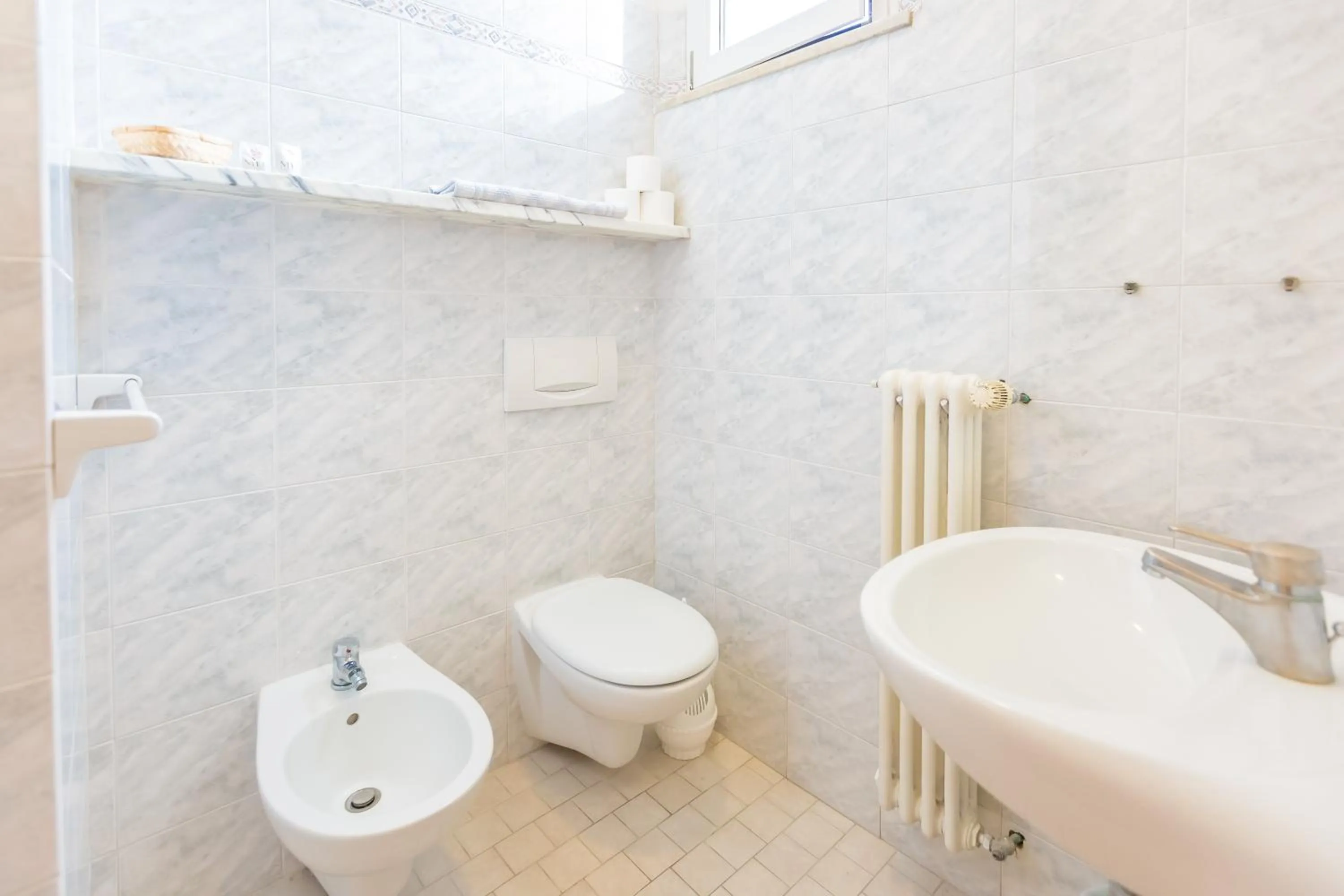 Bathroom in Hotel Marylise