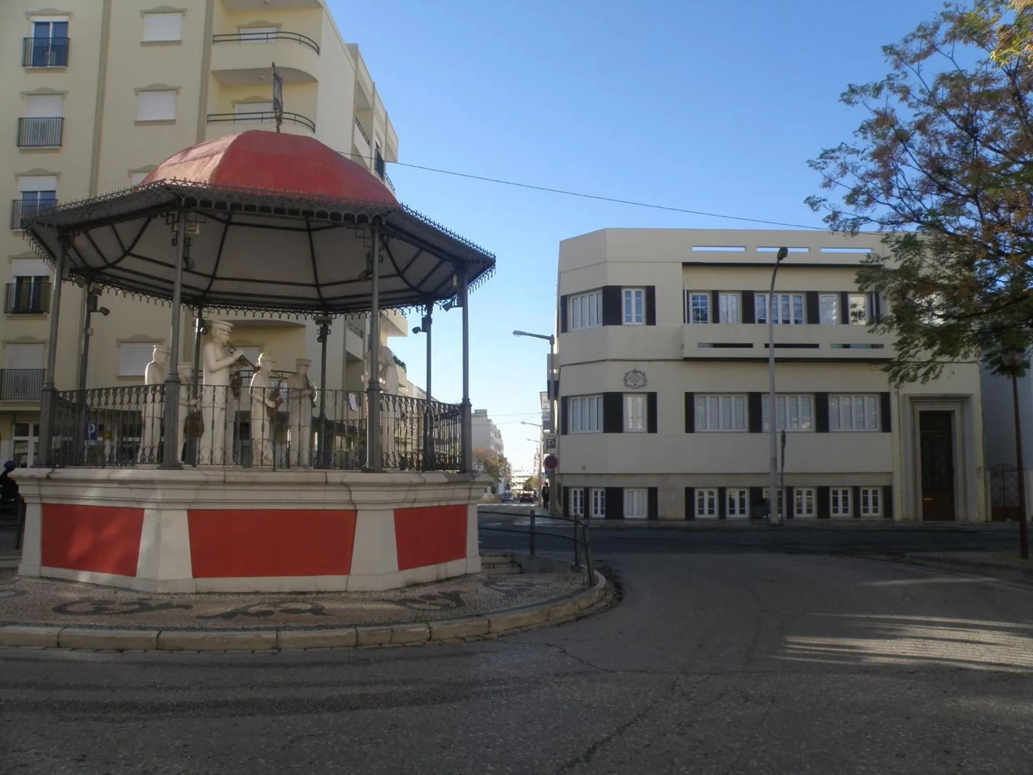 Facade/entrance in Loulé Coreto Hostel