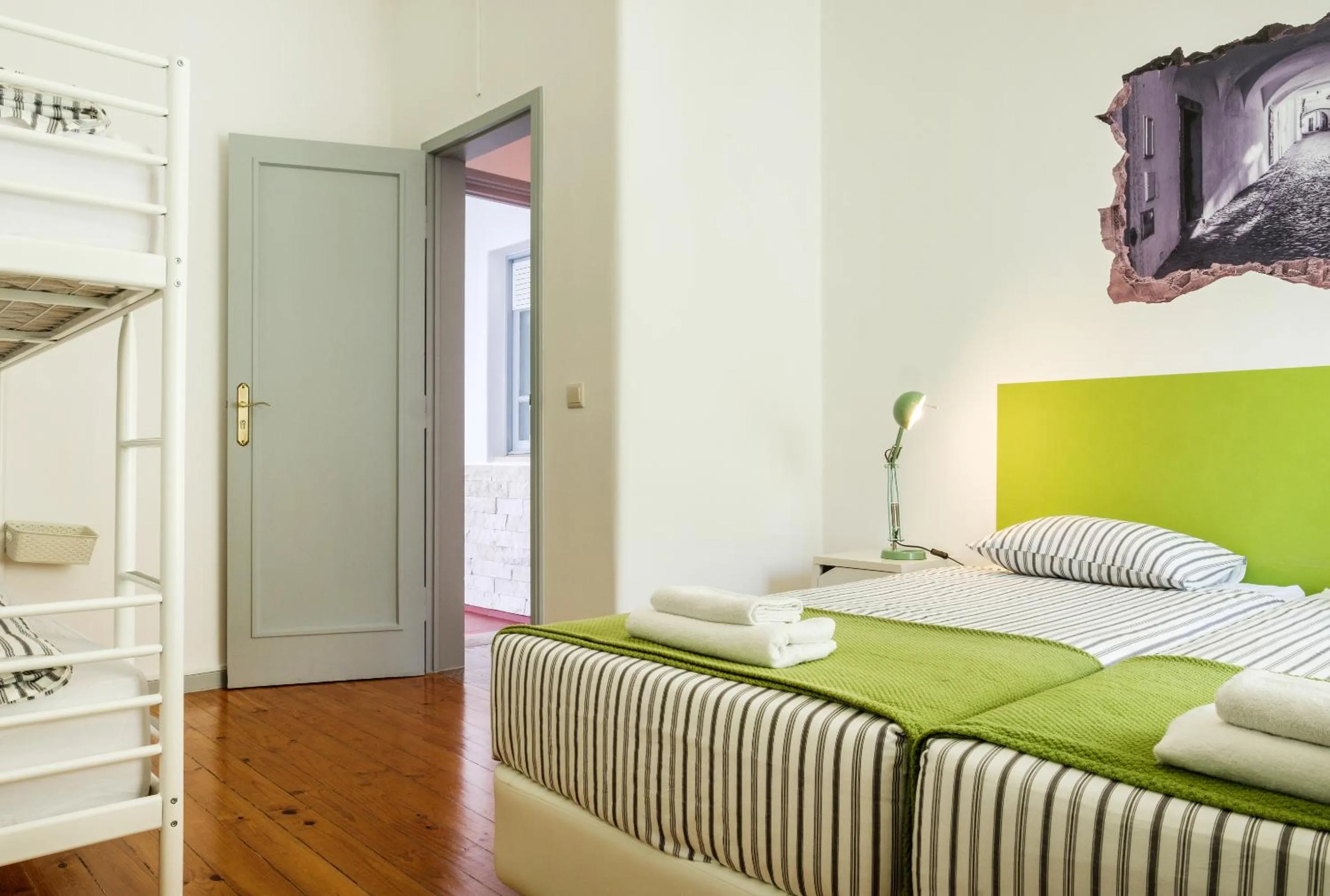 Bed in Loulé Coreto Hostel