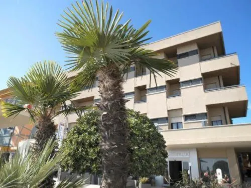 Facade/entrance in Hotel Italia