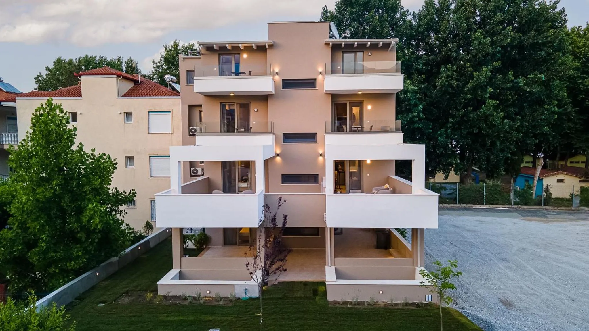 Property building in Funtuki Seaside Apartments