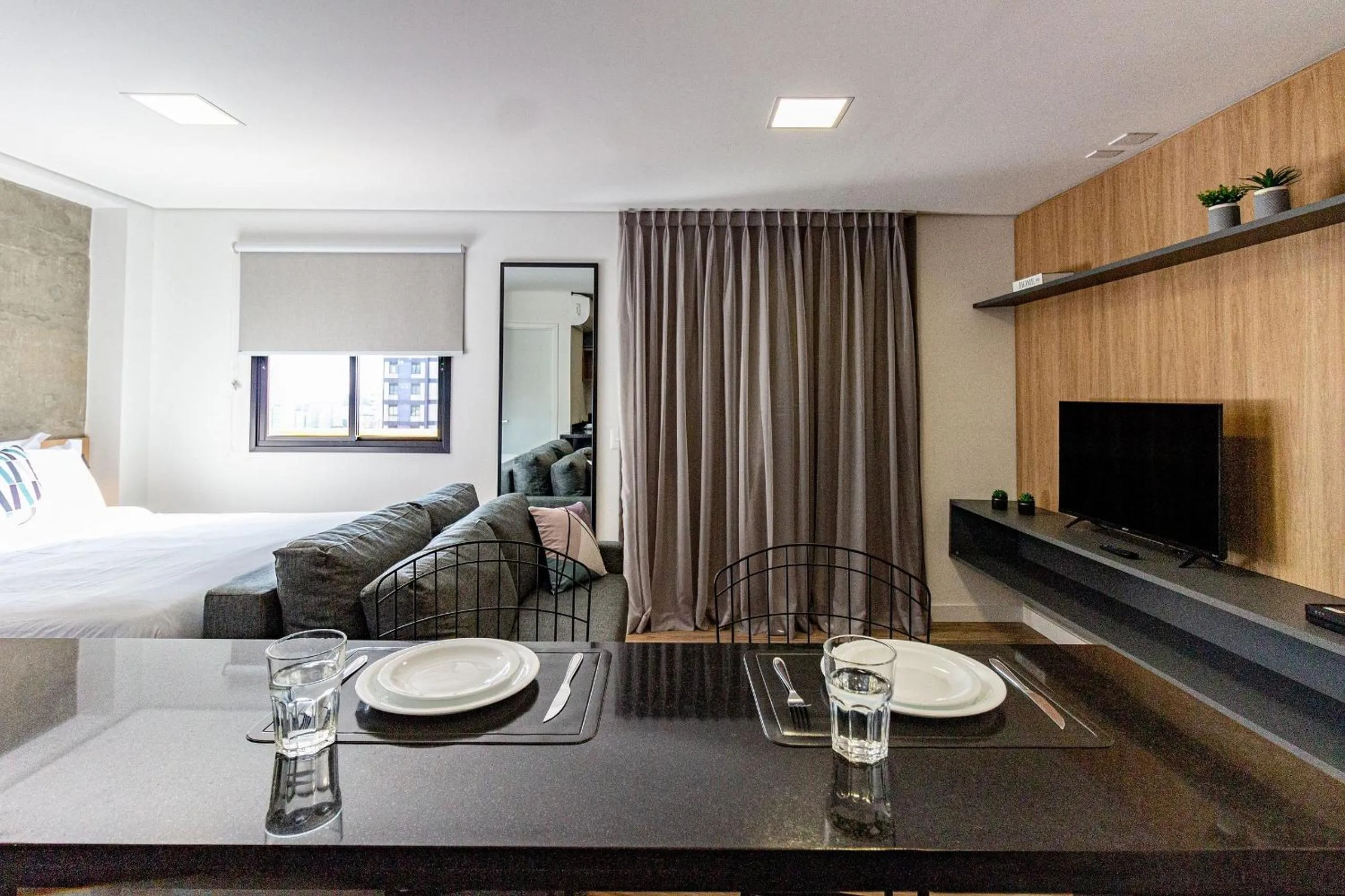 Dining area, Bed in Xtay BK30 Santana - Apartamentos decorados próximos ao metrô