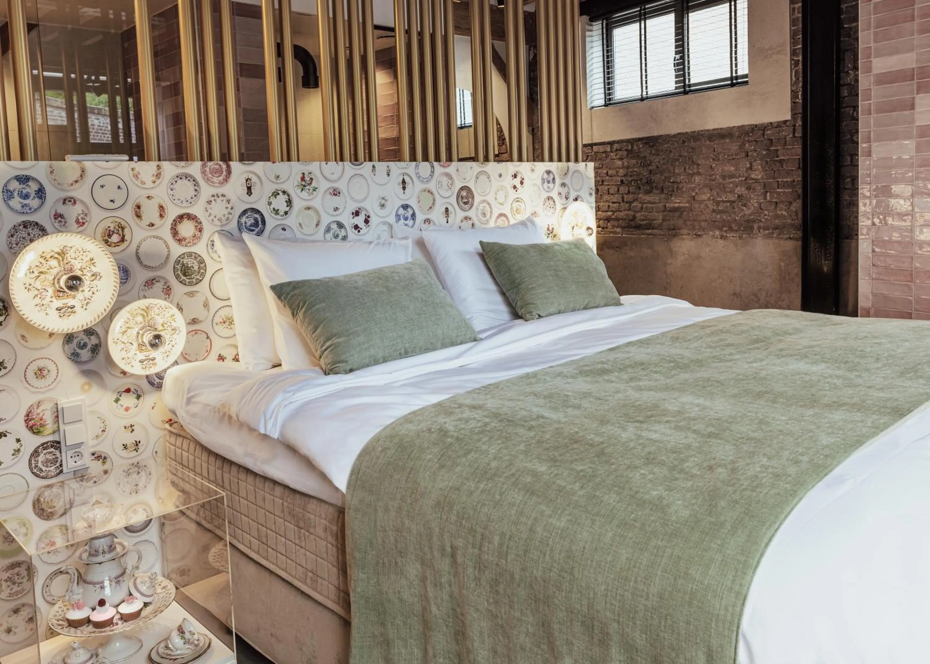 Bedroom, Bed in Cousins Boutique Hotel