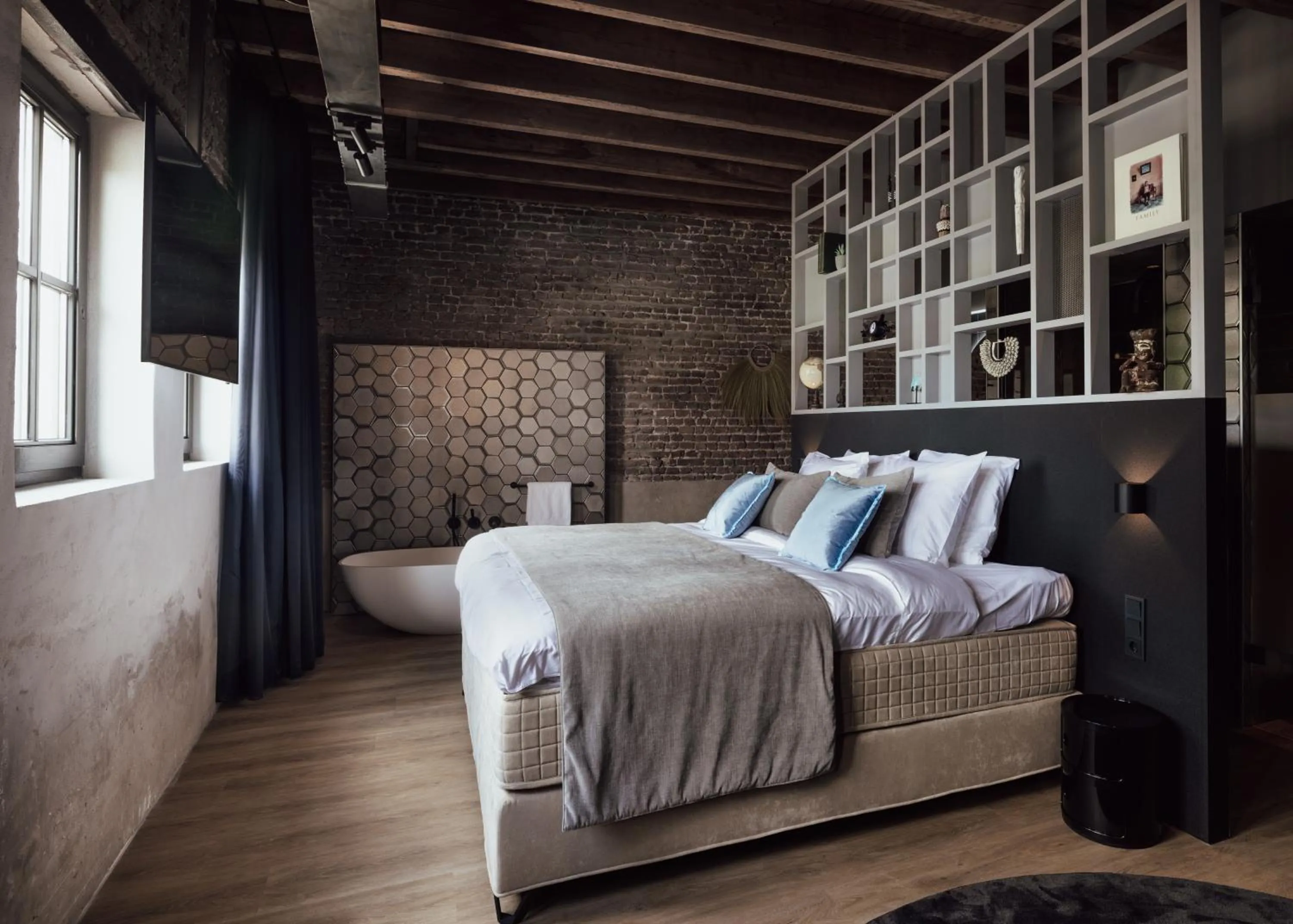 Bedroom, Bed in Cousins Boutique Hotel