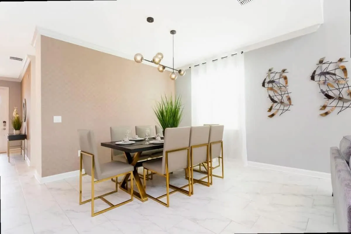 Stunning Family Friendly 5 Bd w/ Pool Close to Disney @ Storey Lake 4242