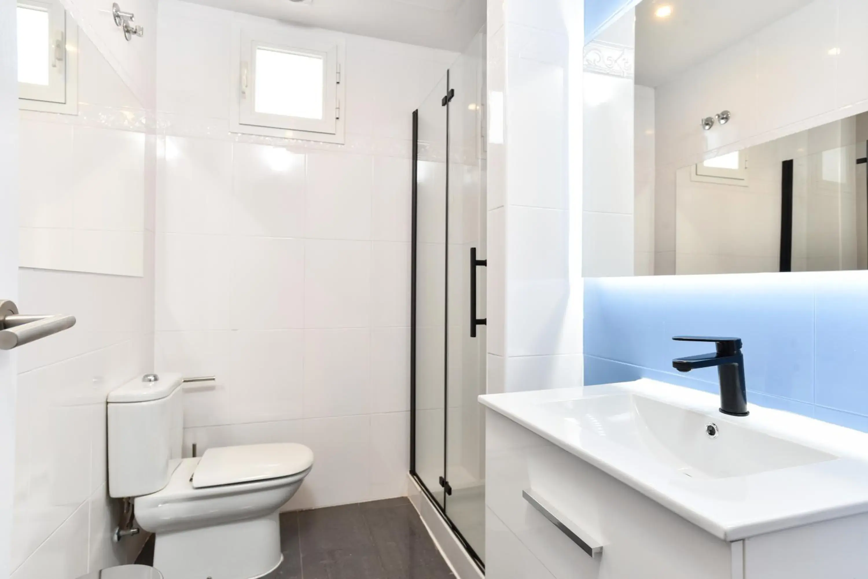 Superior Double Room in Hotel Kuve Marbella Superior Double Room in Hotel Kuve Marbella