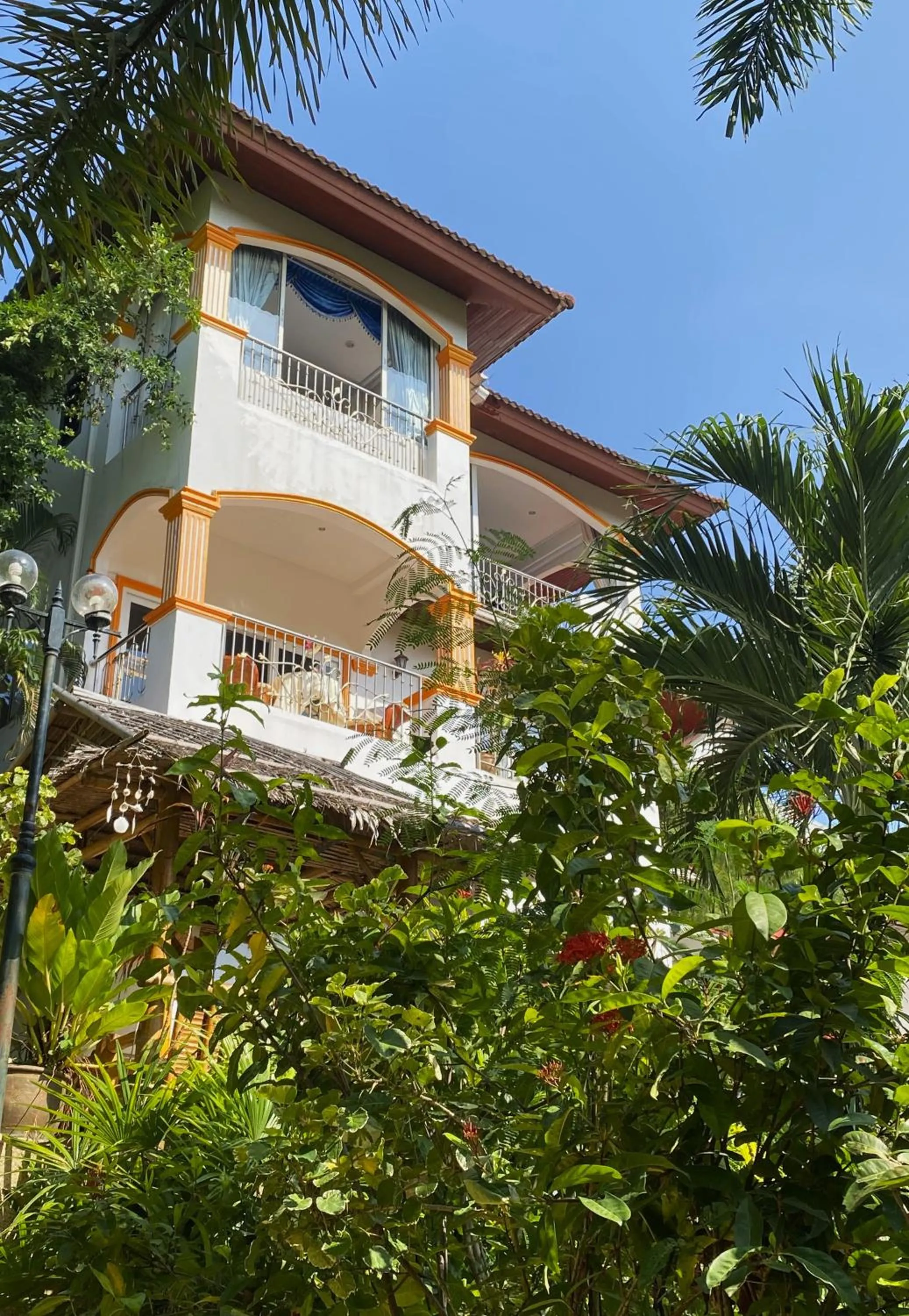 Property building in OASIS VILLA Karon Beach