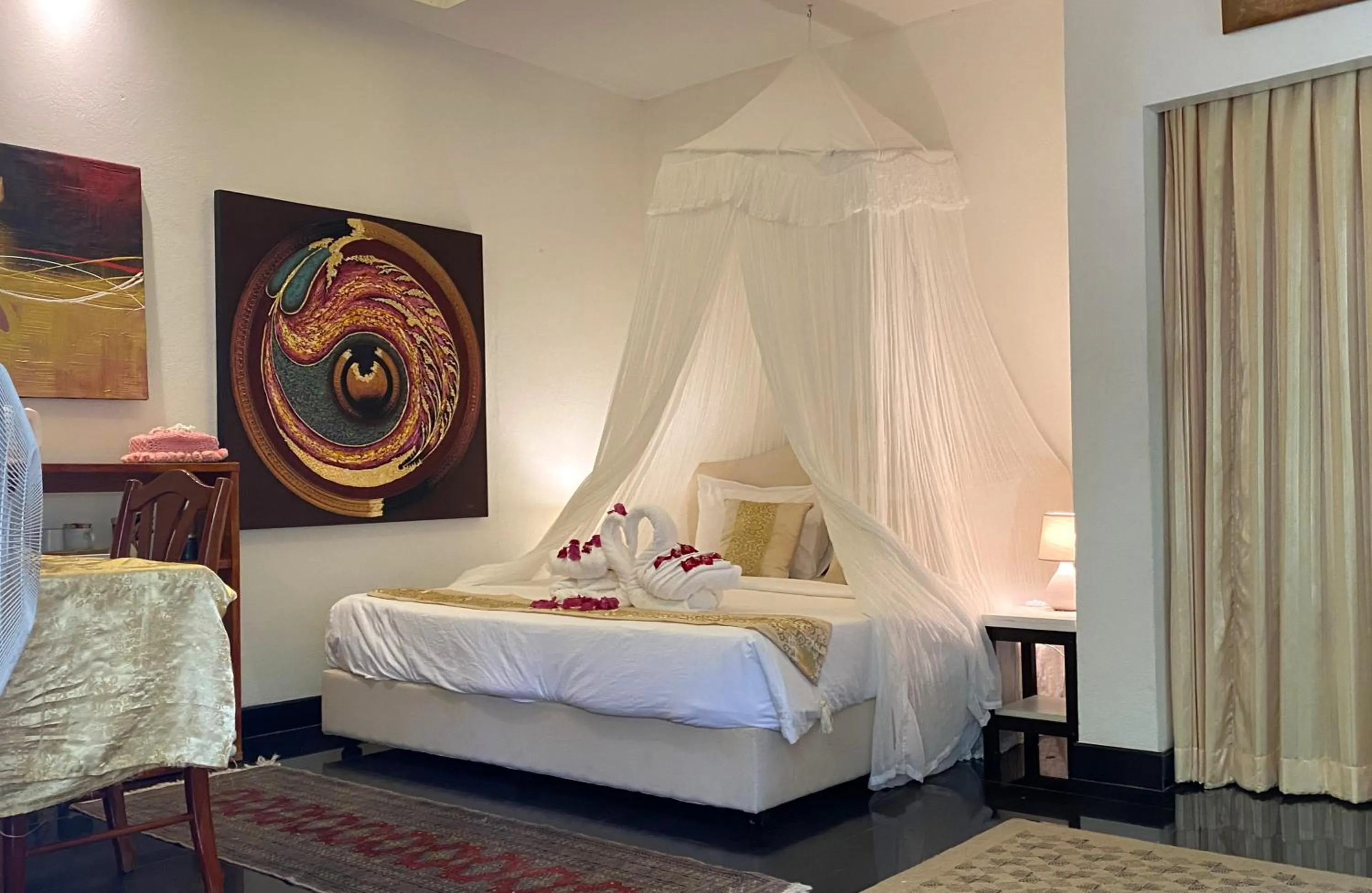 Bedroom, Bed in OASIS VILLA Karon Beach