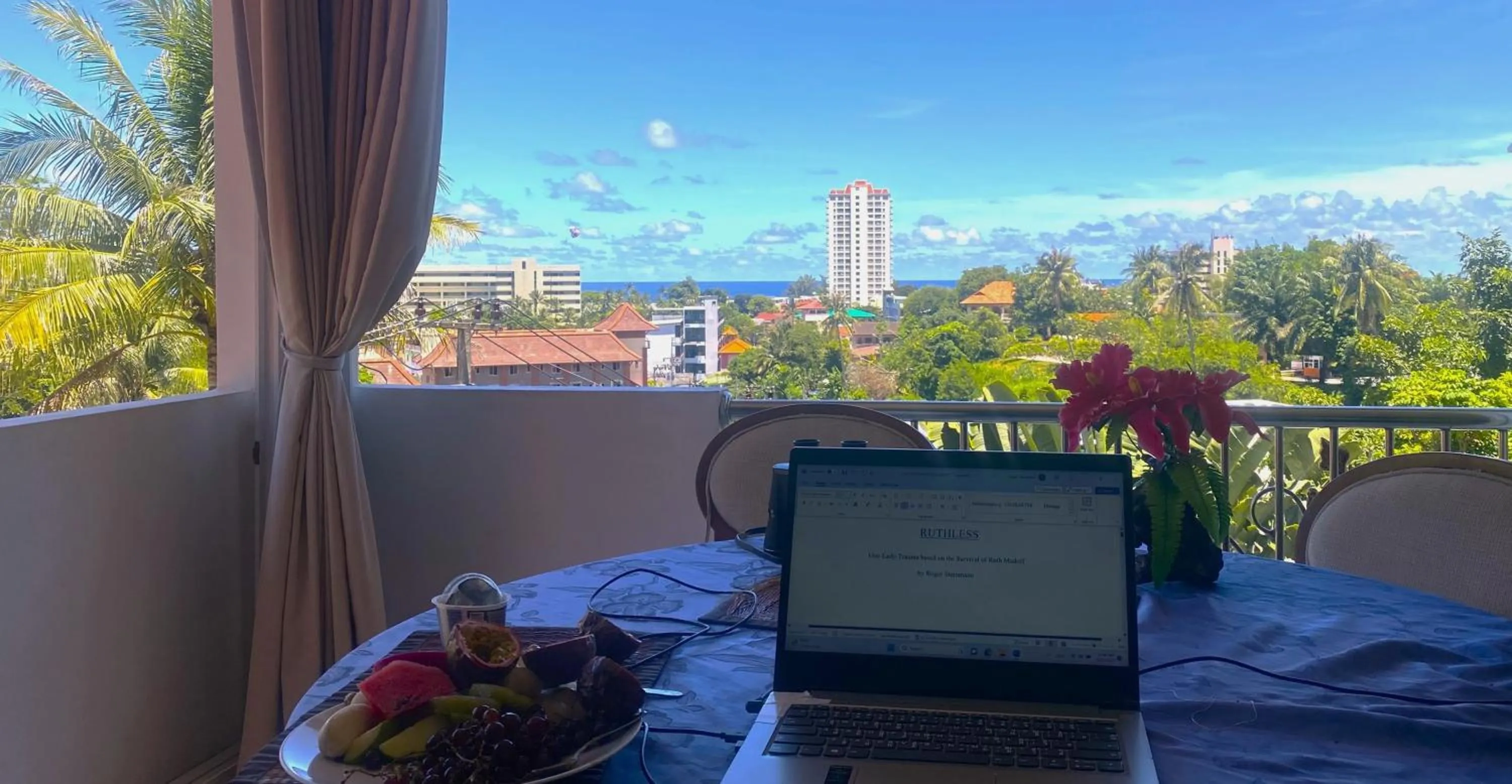 Balcony/Terrace in OASIS VILLA Karon Beach