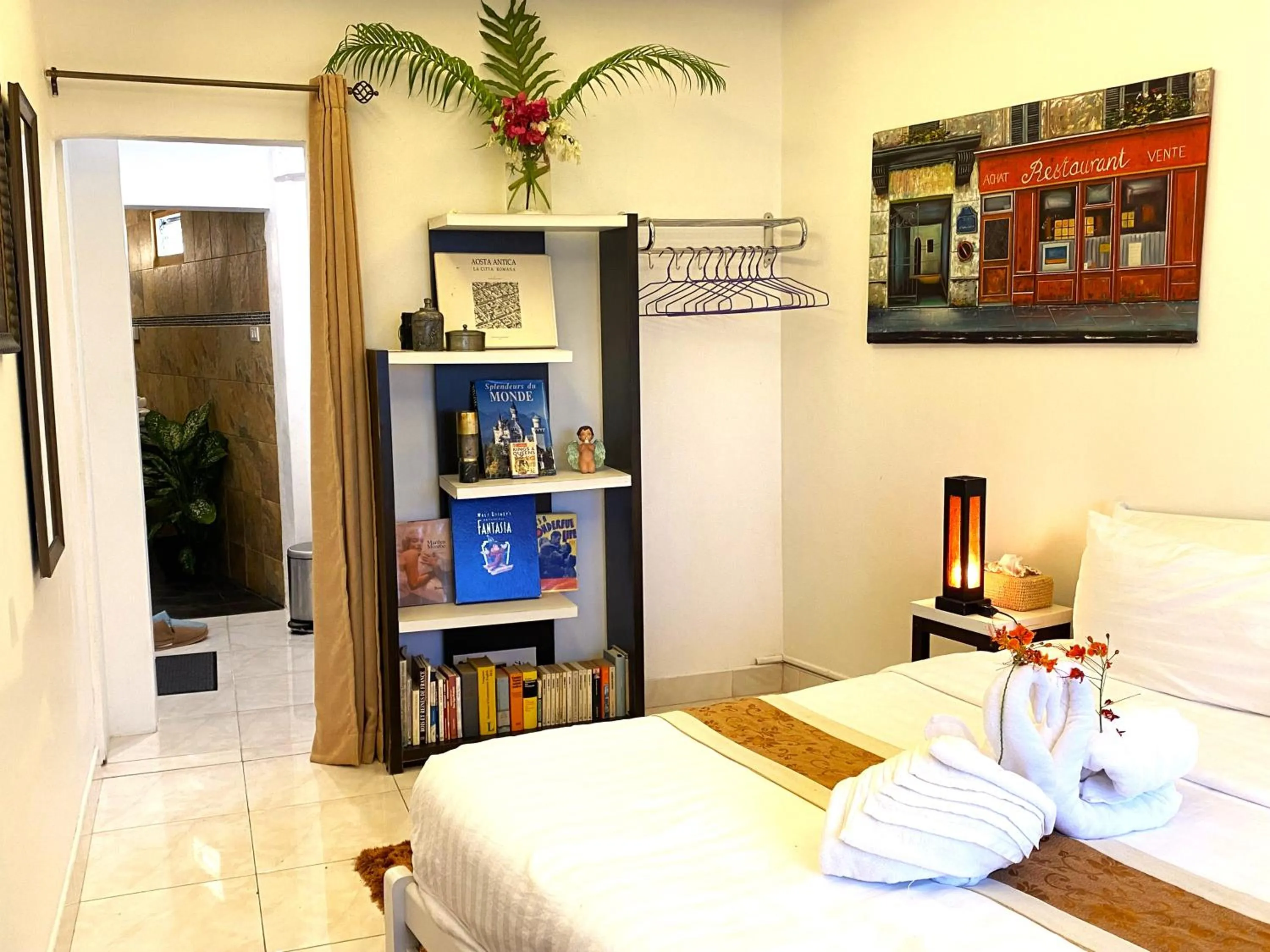 Bedroom, Bed in OASIS VILLA Karon Beach