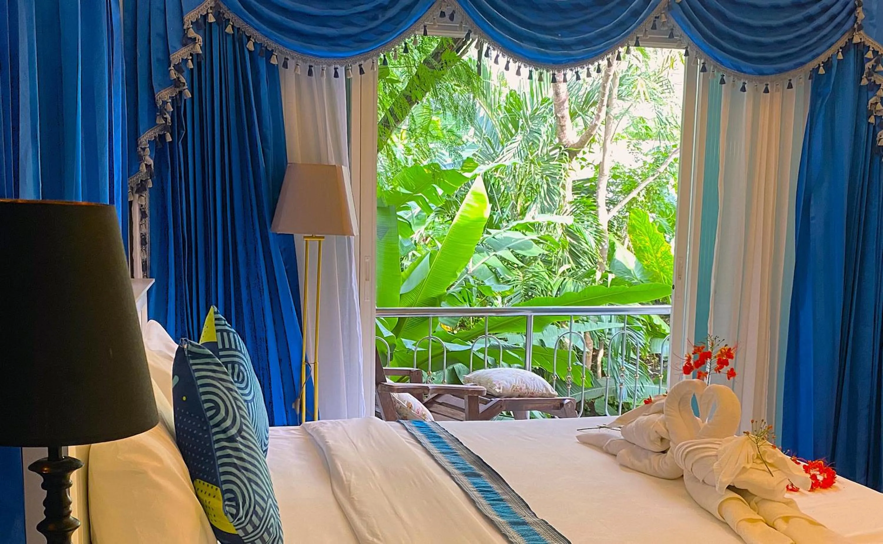 Bed in OASIS VILLA Karon Beach