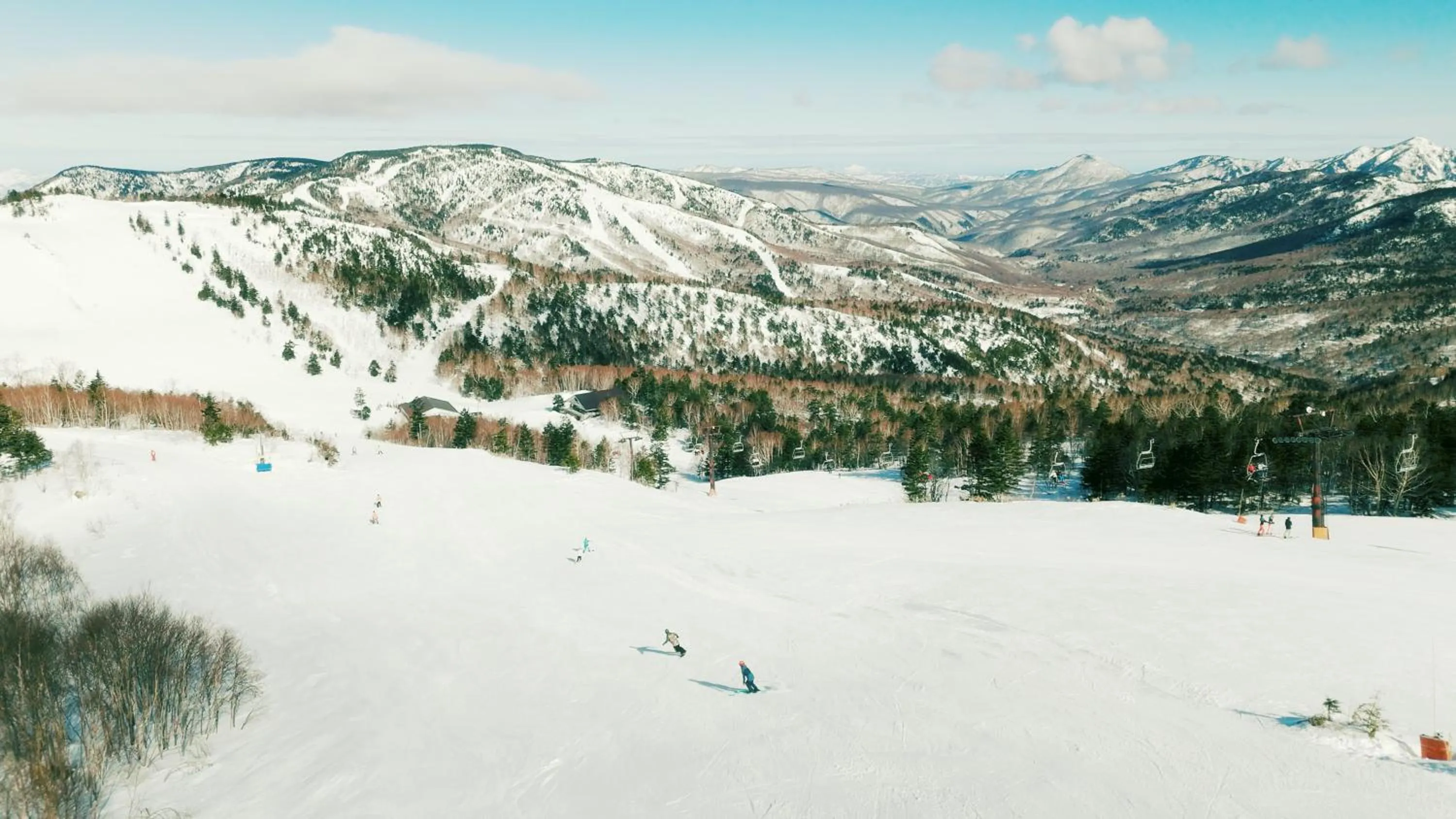 Skiing in Hotel Japan Shiga