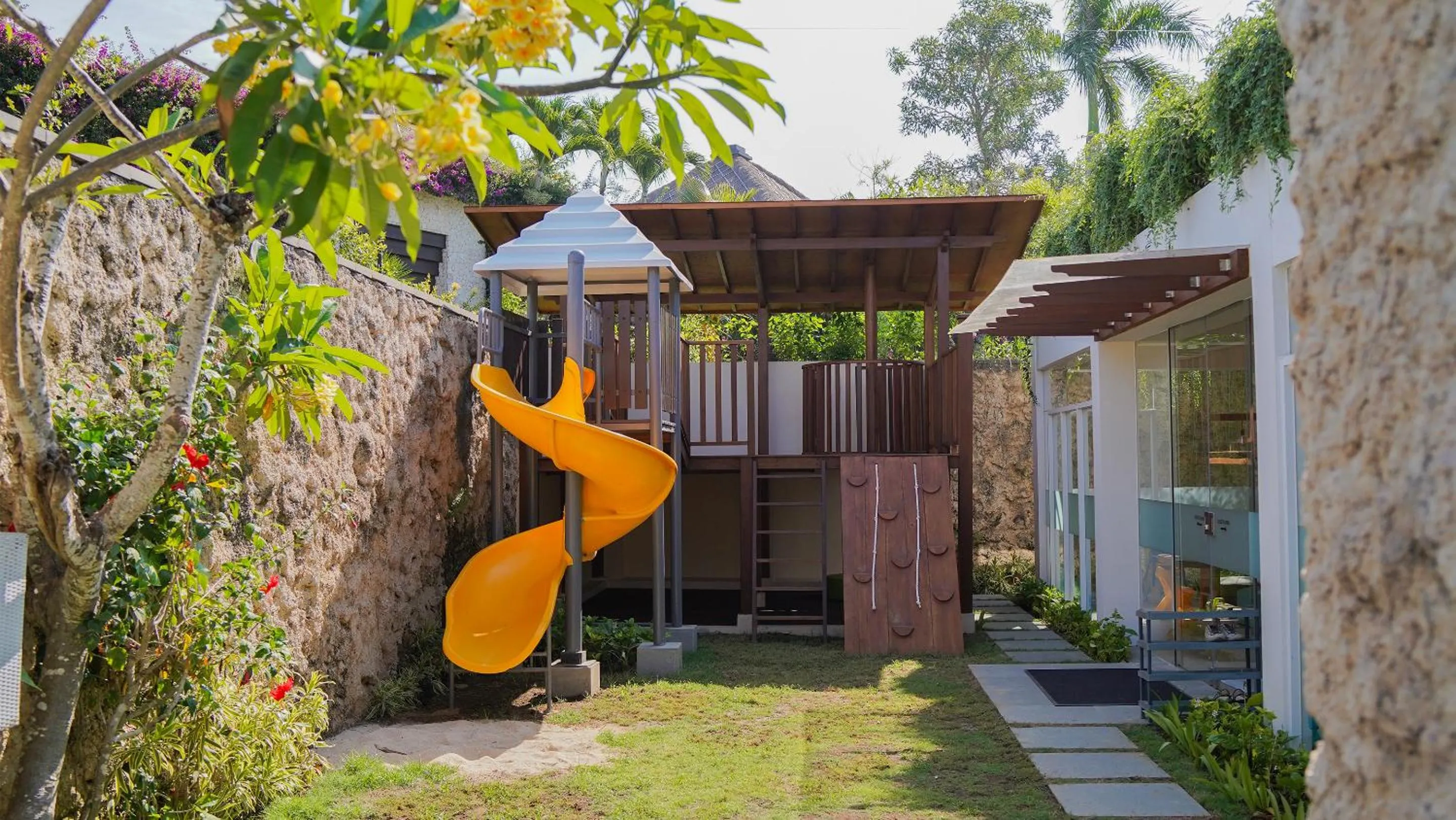 Kids's club in Samabe Bali Villas