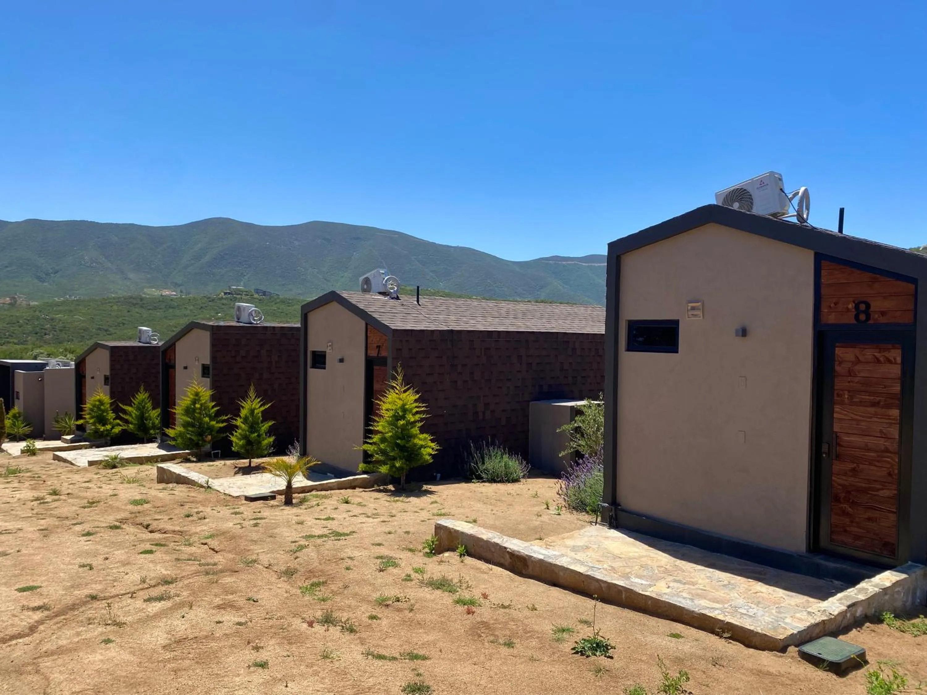 Property building in Coquenas del Valle