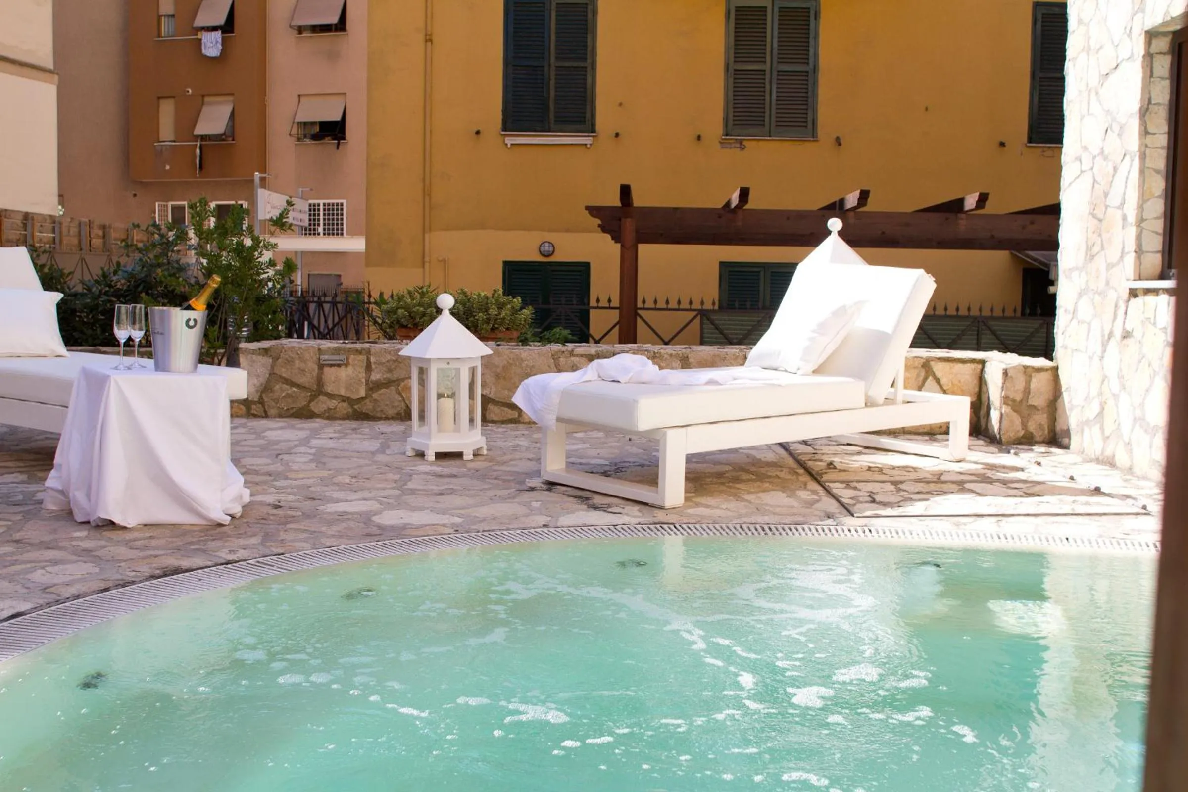 Swimming pool in The Strand Hotel