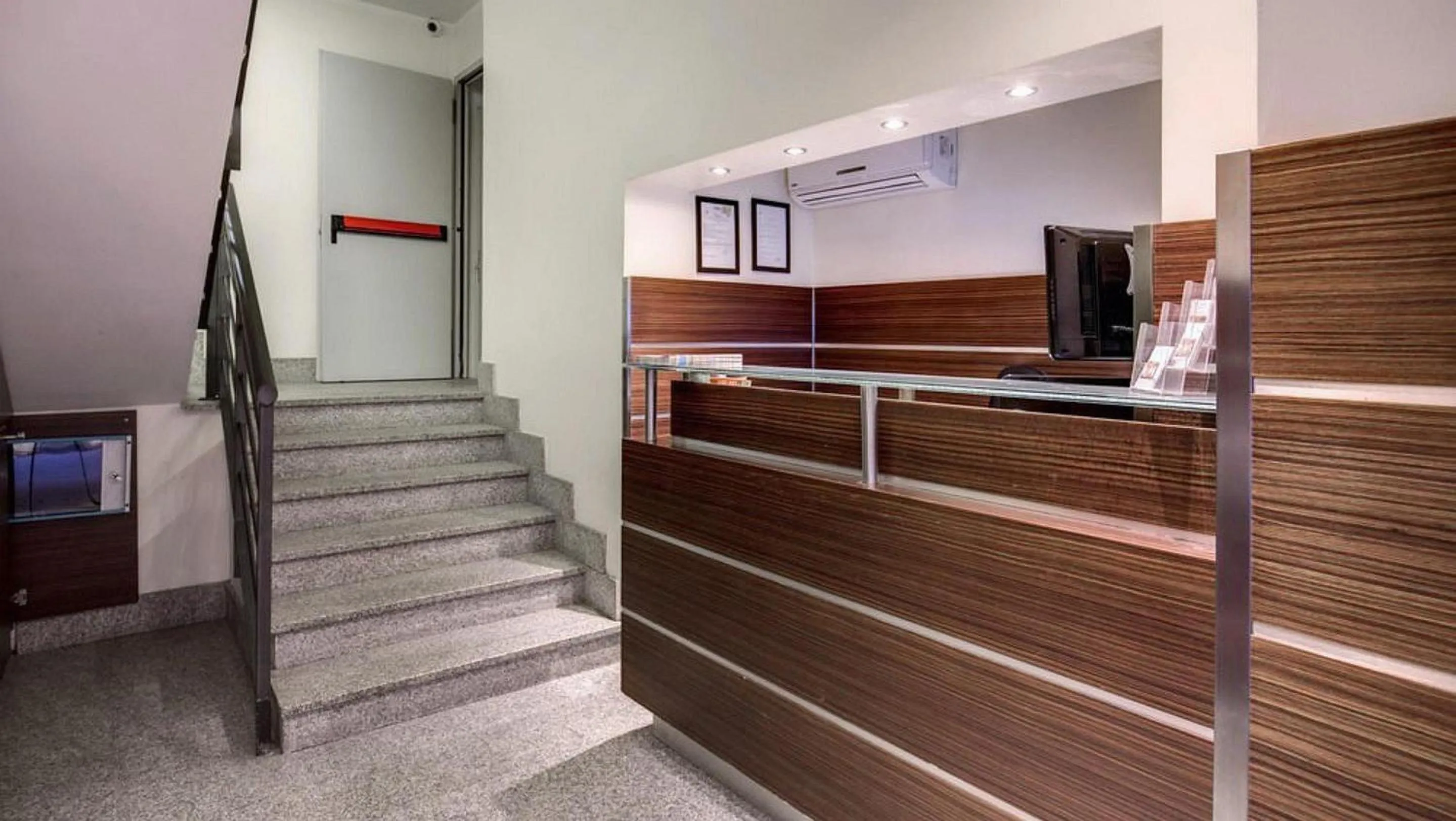 Lobby or reception in The Strand Hotel