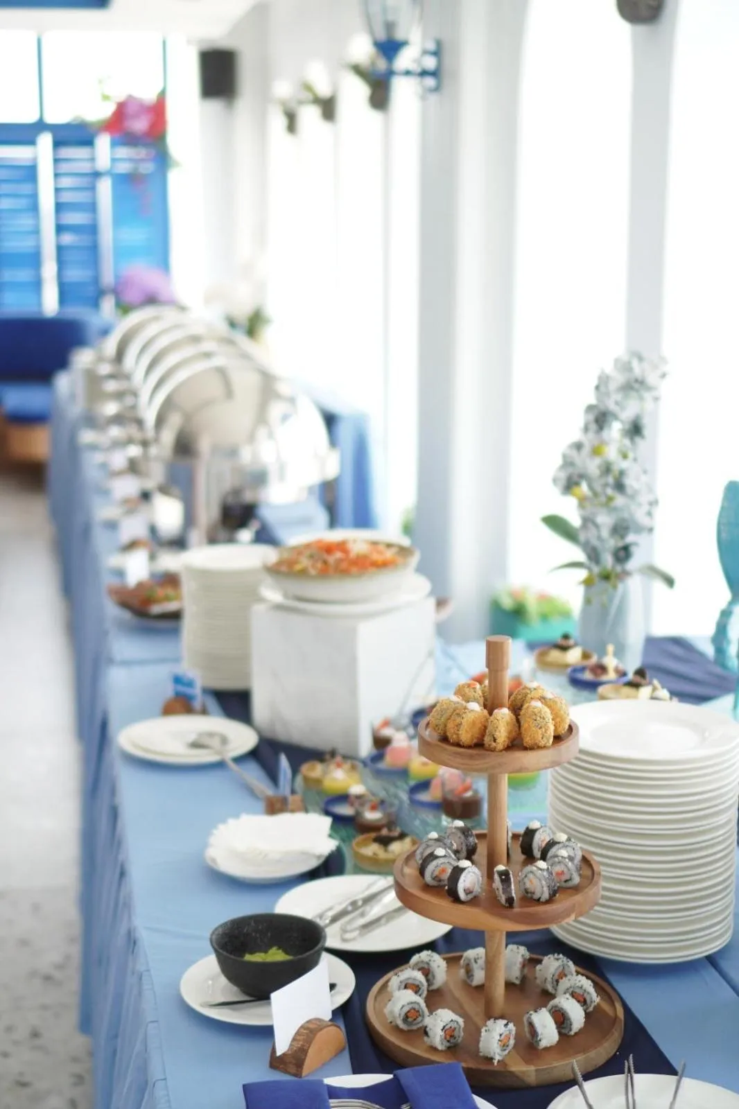 Food and drinks in Cavinton Hotel Malioboro Yogyakarta