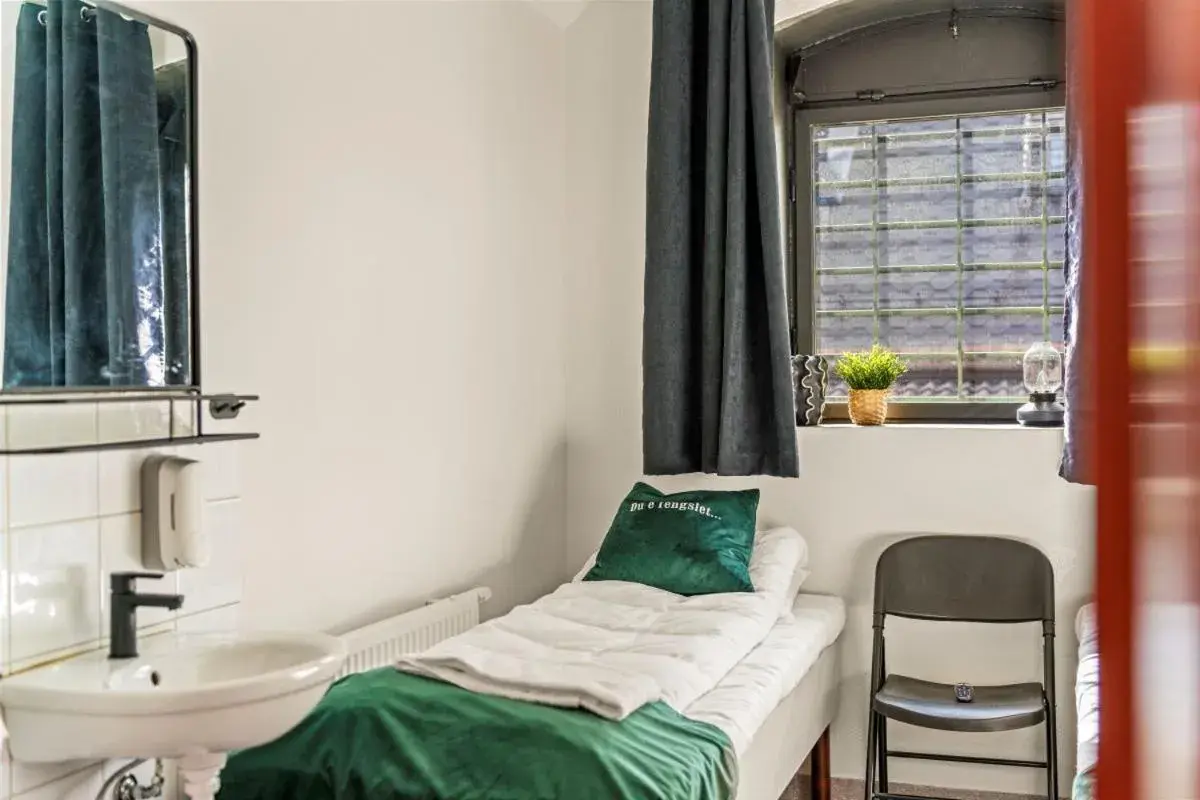 Single Room in Fengselshotellet AS Single Room in Fengselshotellet AS