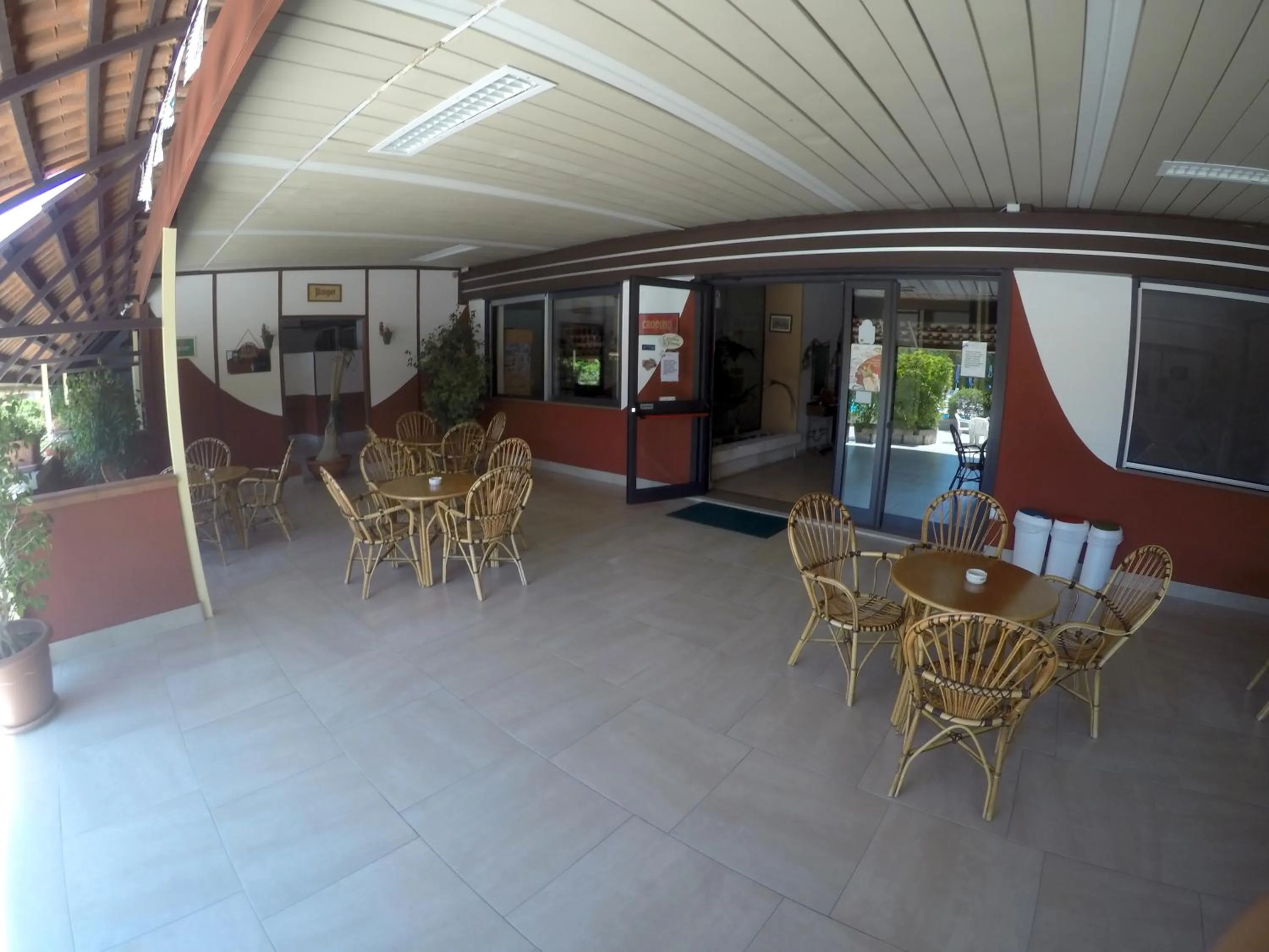 Patio in Residence Hotel Felix