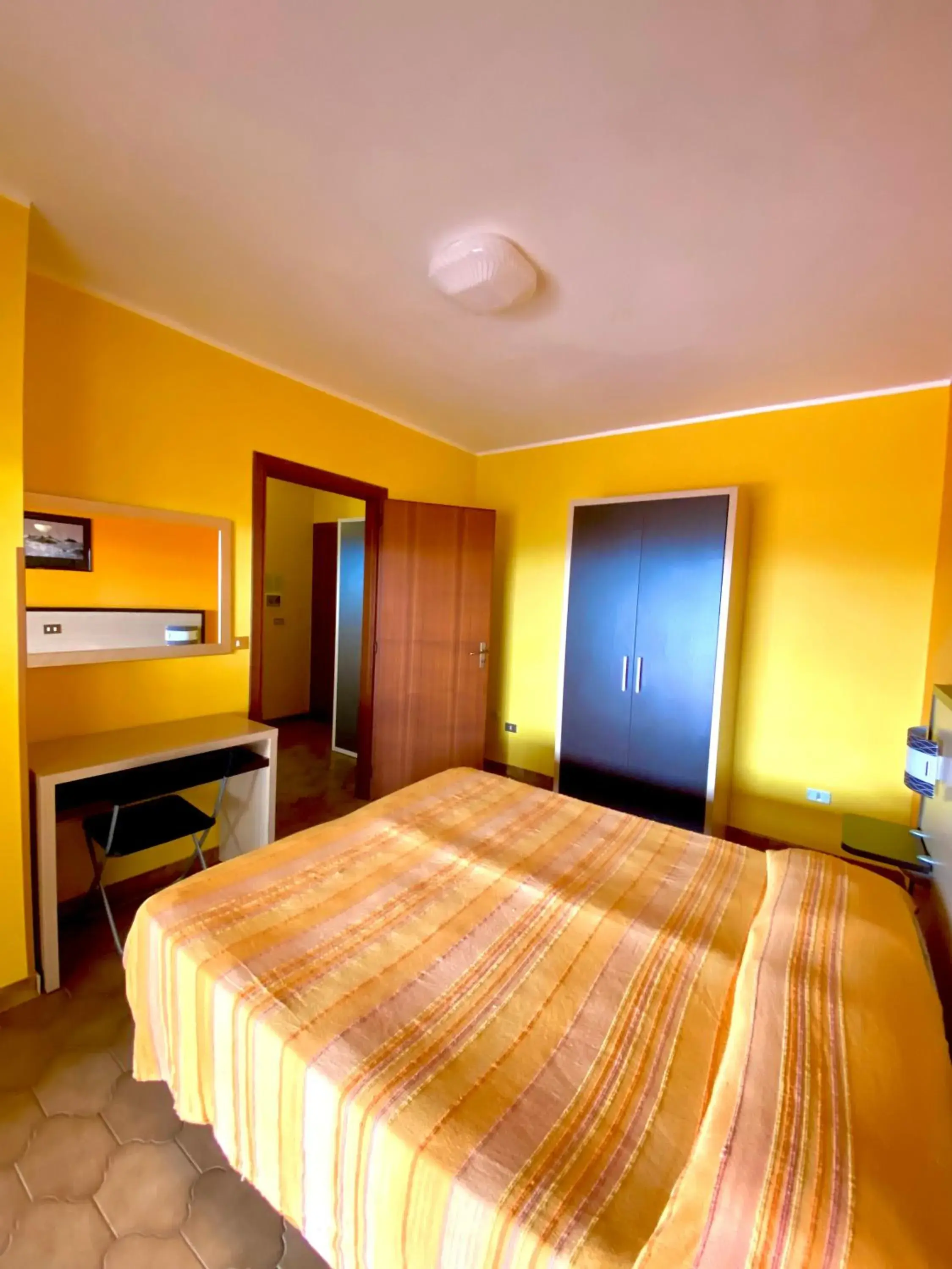 One-Bedroom Apartment with Sea View Terrace in Residence Hotel Felix One-Bedroom Apartment with Sea View Terrace in Residence Hotel Felix