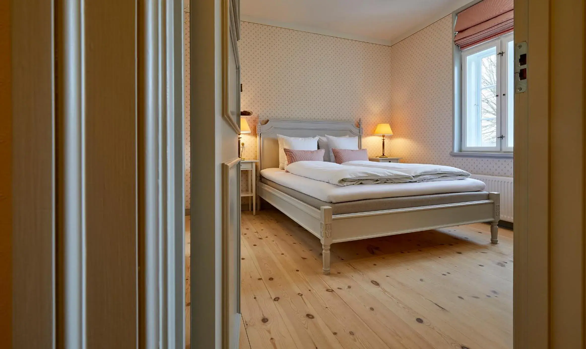 Double Room - single occupancy in Schackenborg Slotskro Double Room - single occupancy in Schackenborg Slotskro