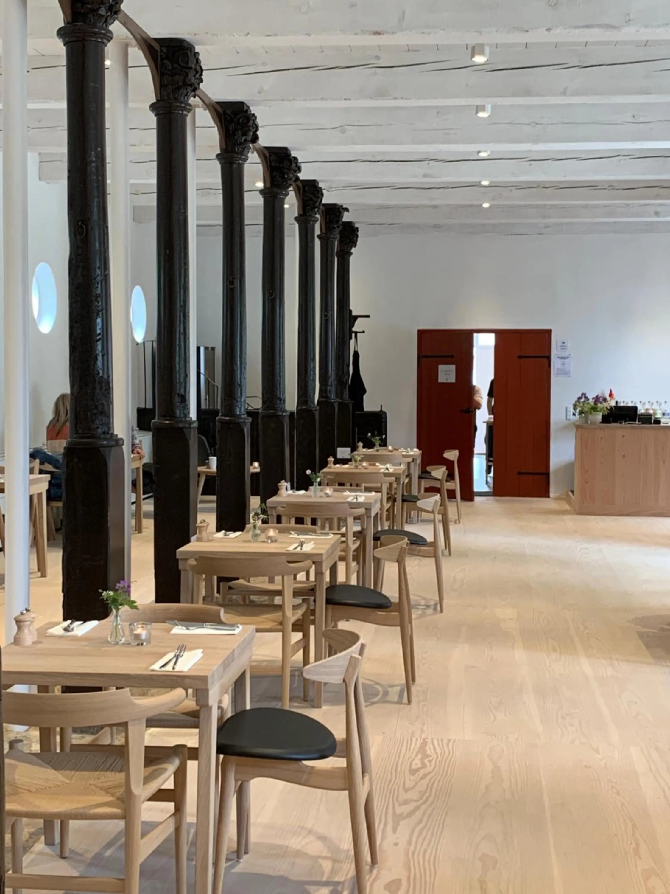 Restaurant/places to eat in Schackenborg Slotskro