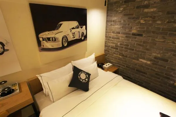 Bed in Jeju Cullinan Hotel