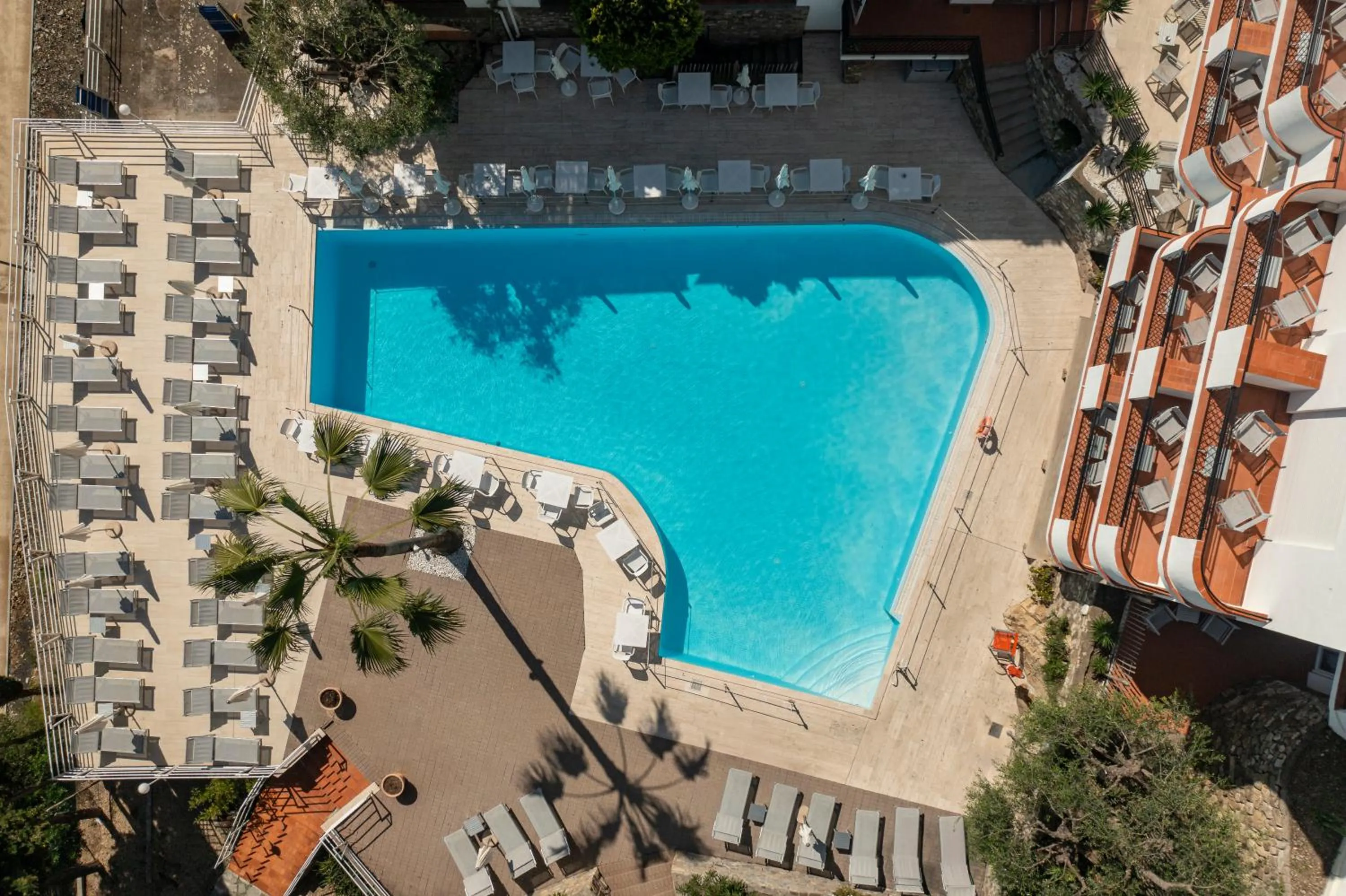 Restaurant/places to eat in Hotel Moresco