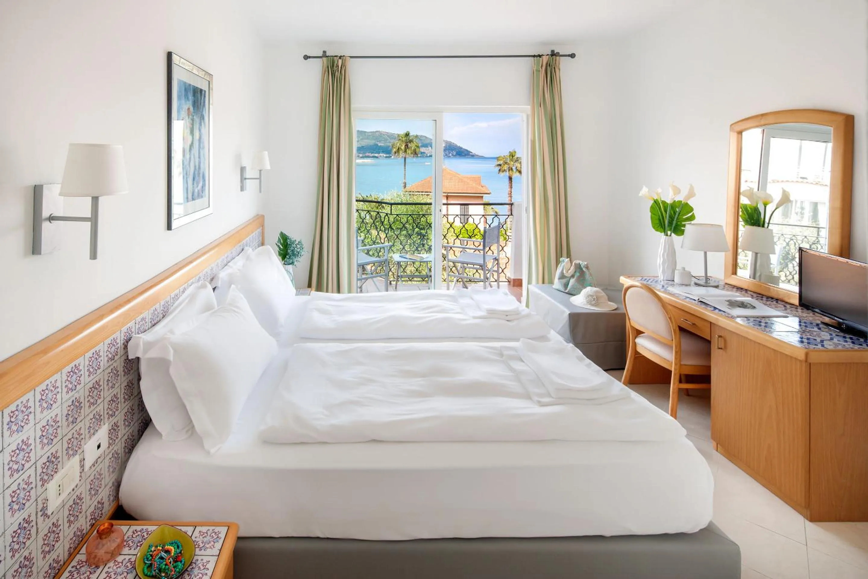 Bedroom, Bed in Hotel Moresco