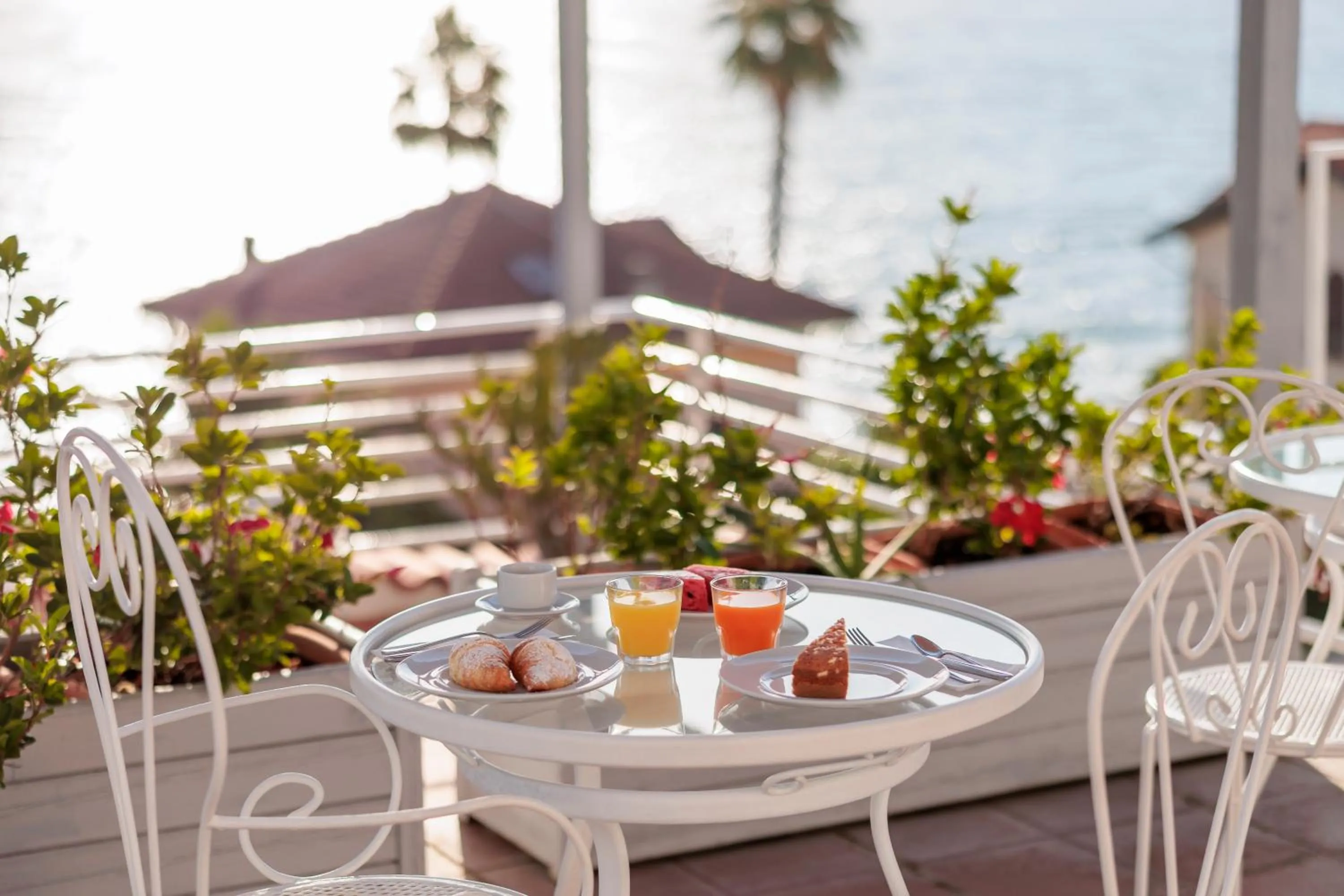 Breakfast in Hotel Moresco