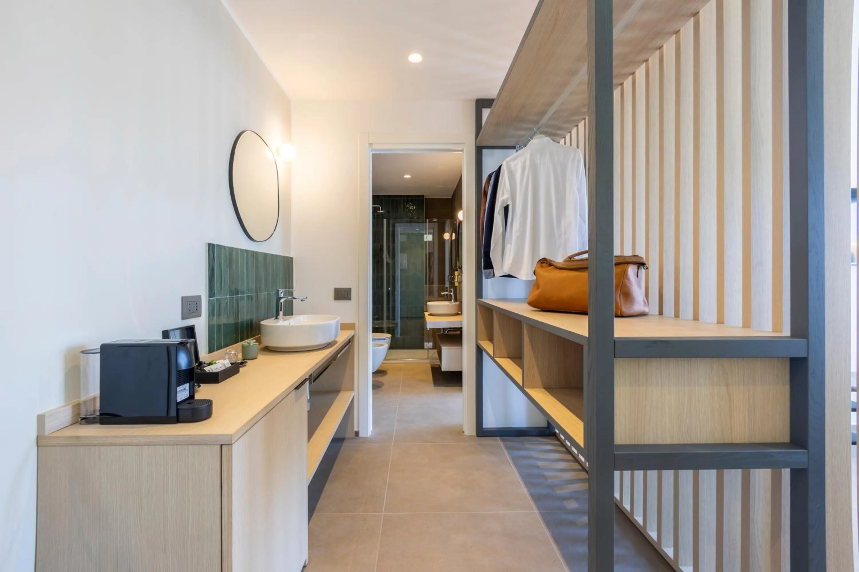 Bathroom, Bed in Hotel Moresco