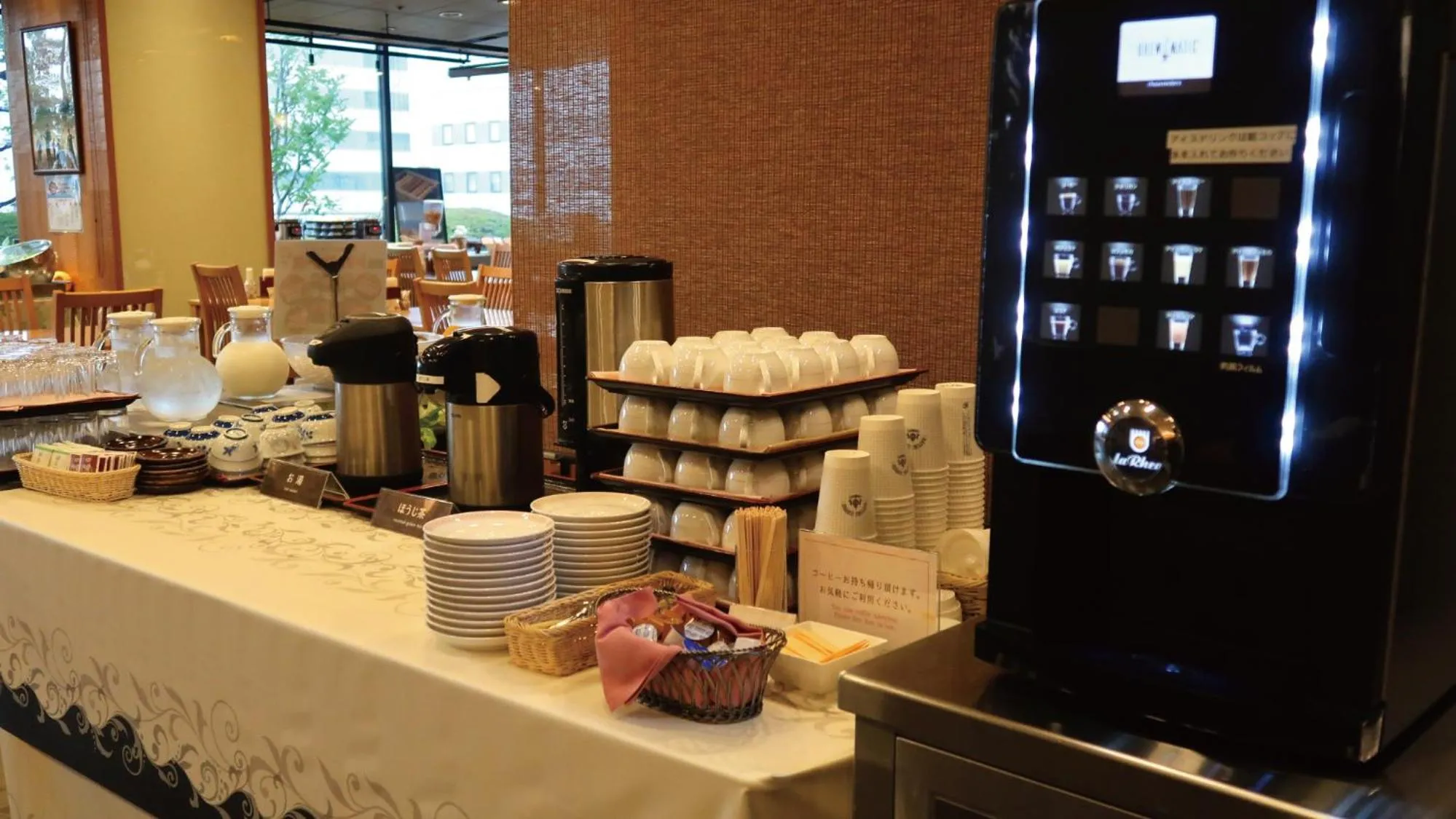 Coffee/tea facilities in Koriyama View Hotel Annex