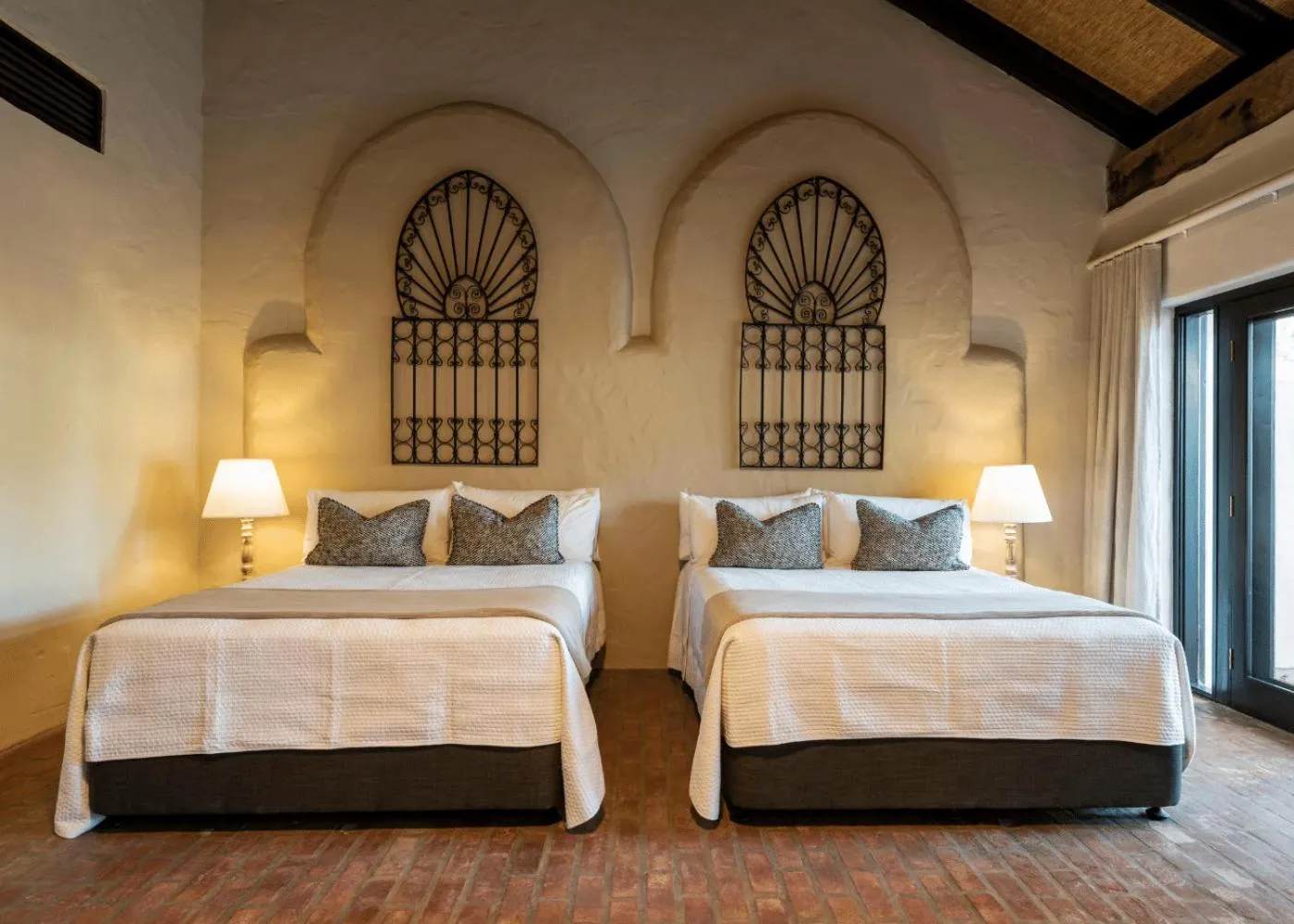 Bedroom, Bed in Tower Lodge