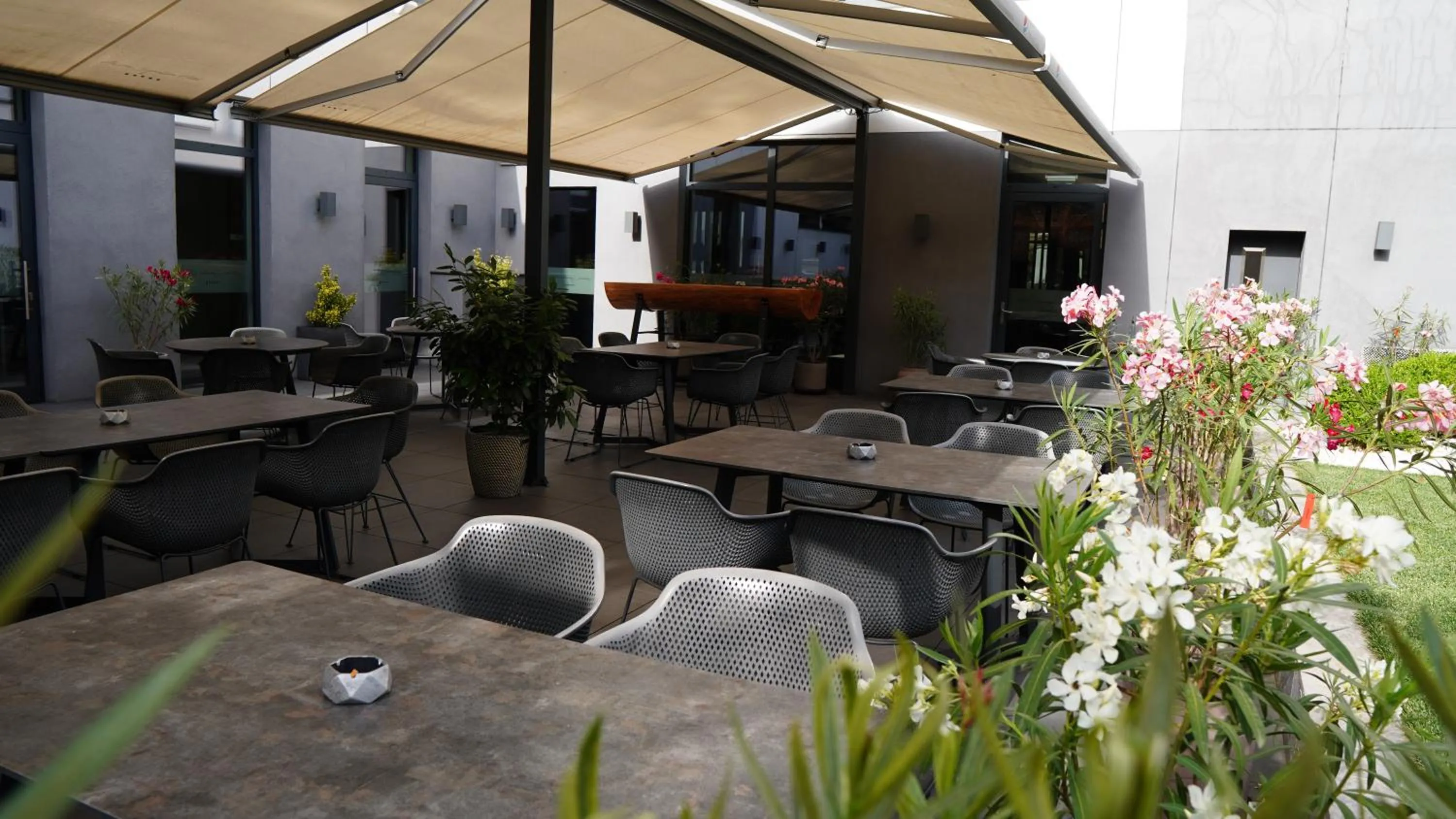 Patio in Aniroc Signature Hotel