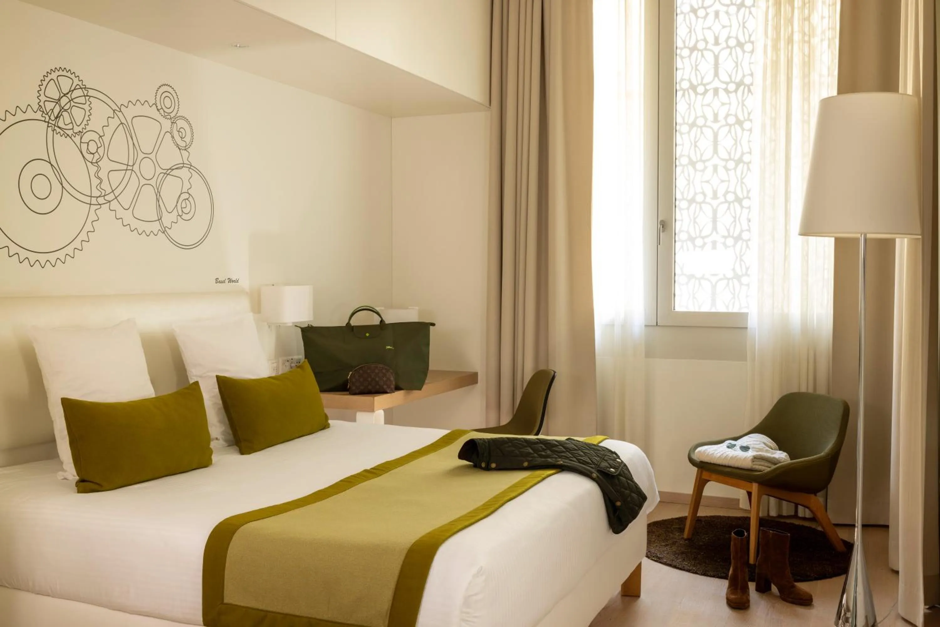 Photo of the whole room, Bed in The Passage - Urban Retreat