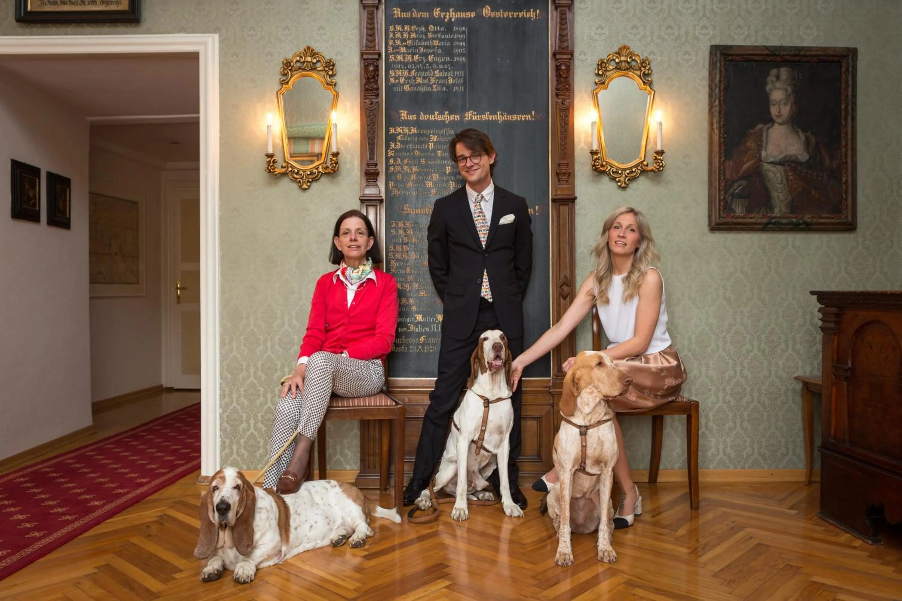 Animals in Hotel Elephant