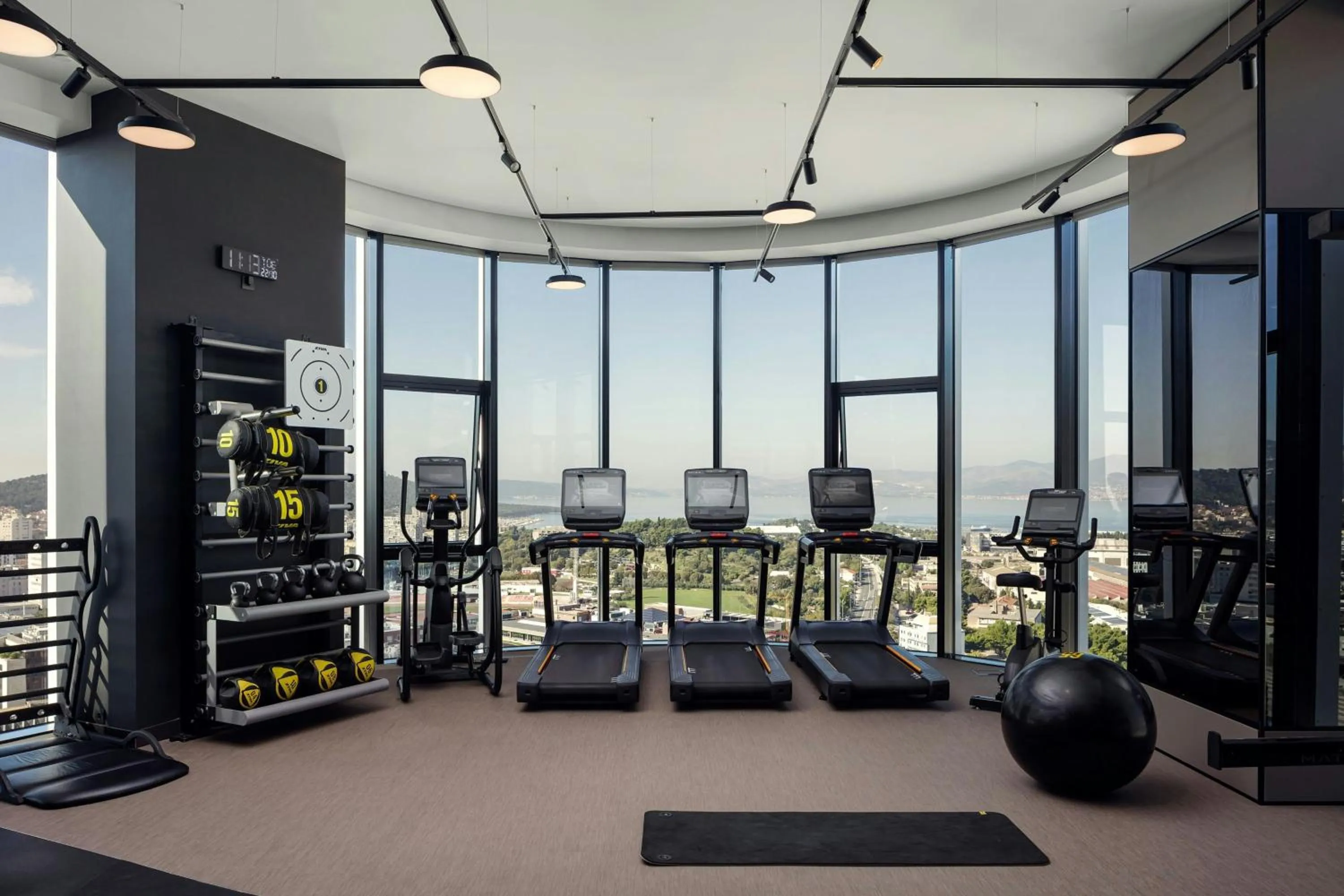 Fitness centre/facilities in AC Hotel by Marriott Split