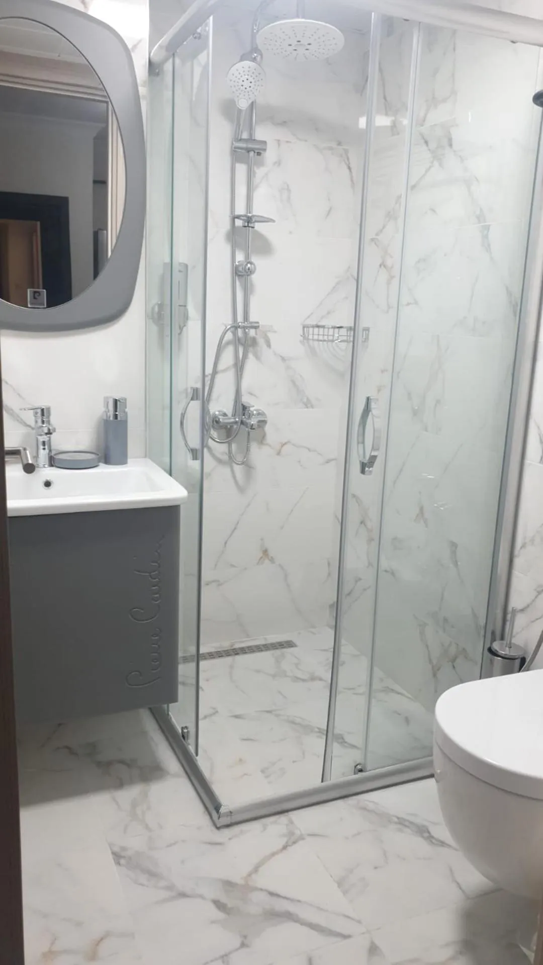 NOOR FAMILY APARTMENTS