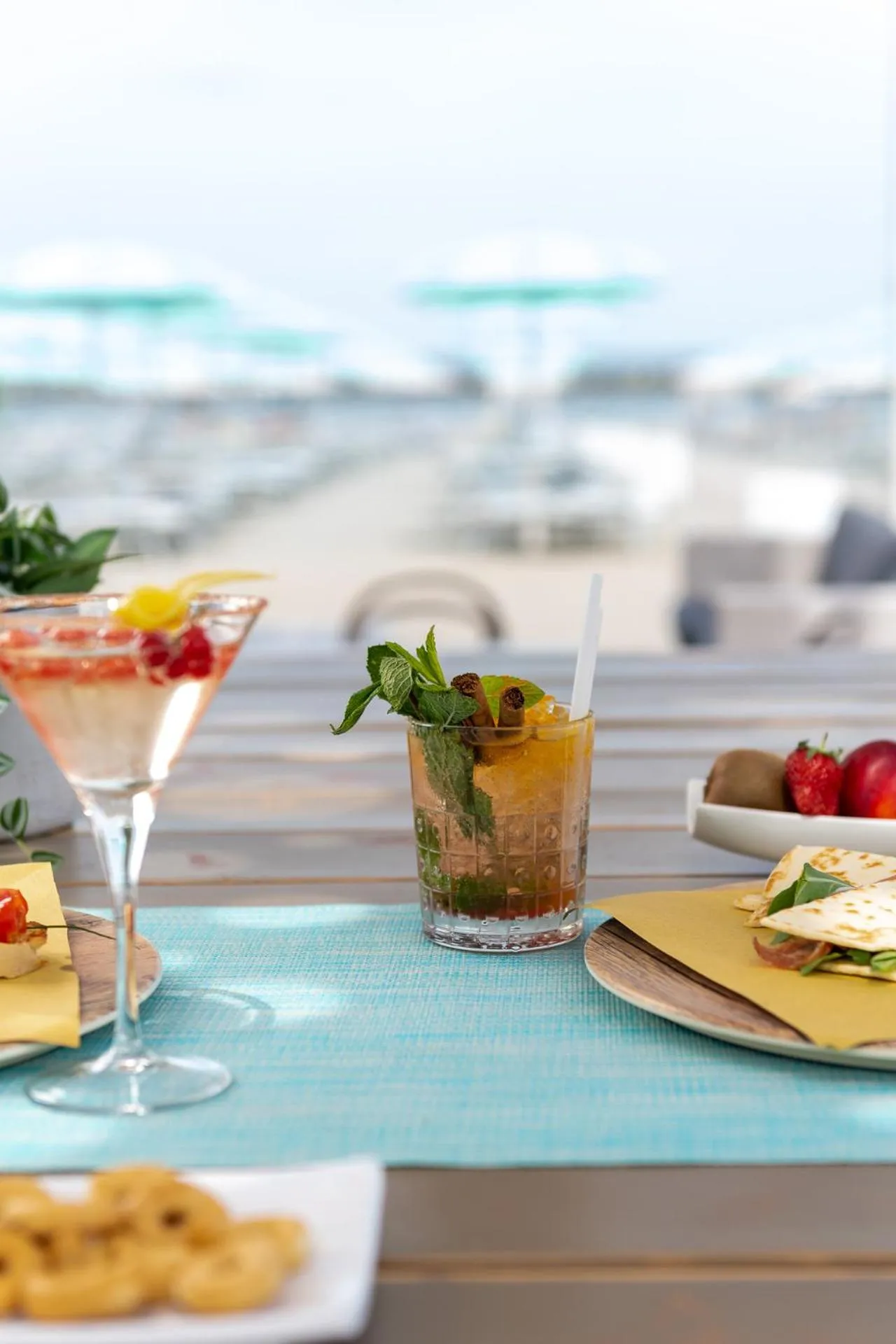 Food and drinks in Blu Suite Resort